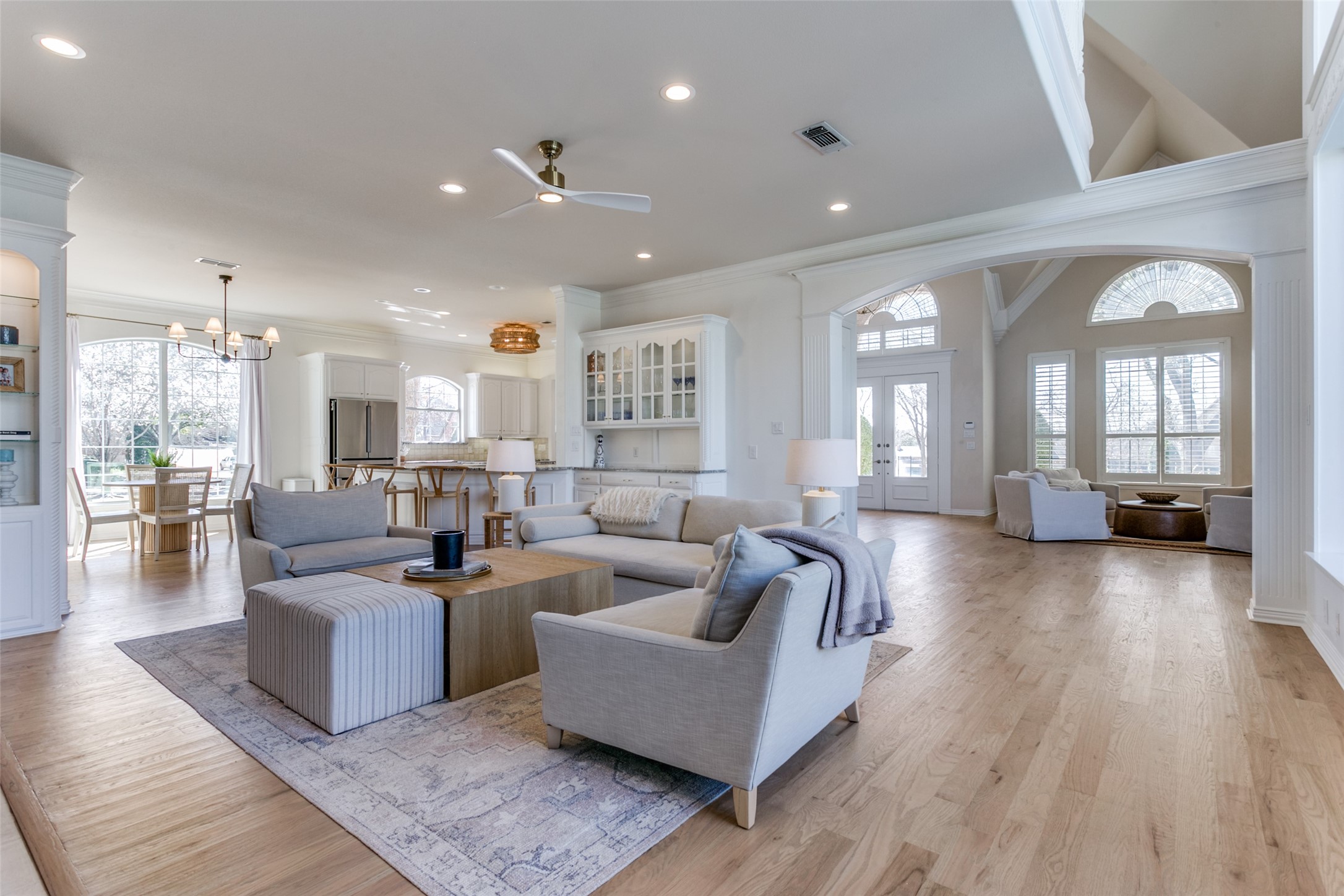 3801 Treemont Circle