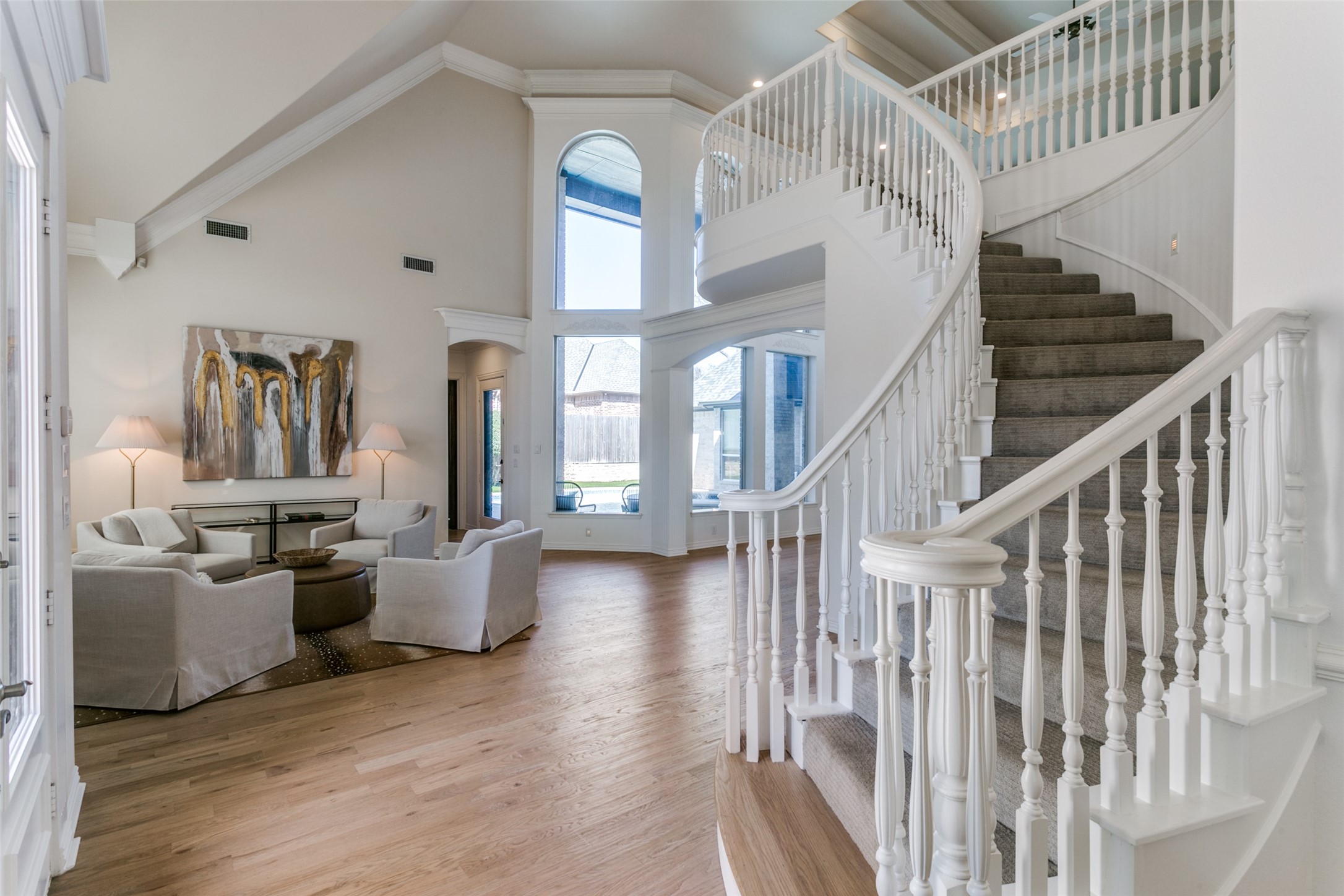 3801 Treemont Circle
