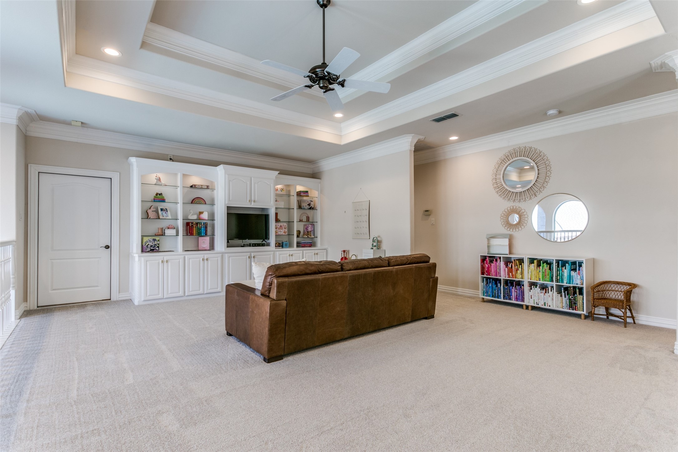 3801 Treemont Circle
