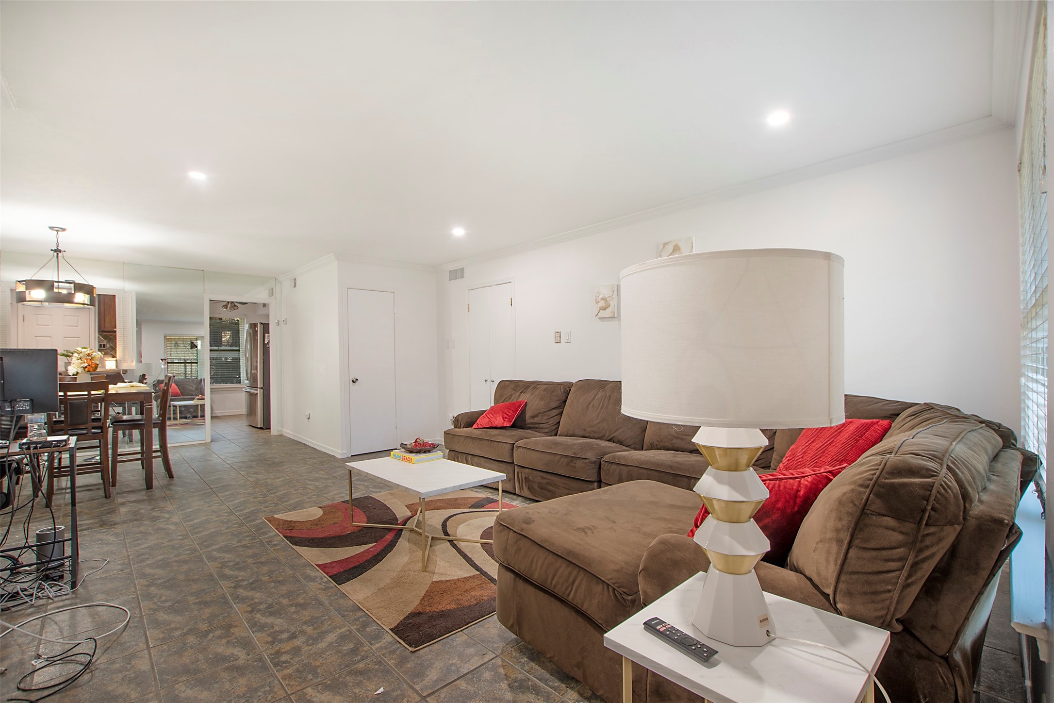 7712 Royal Lane 209