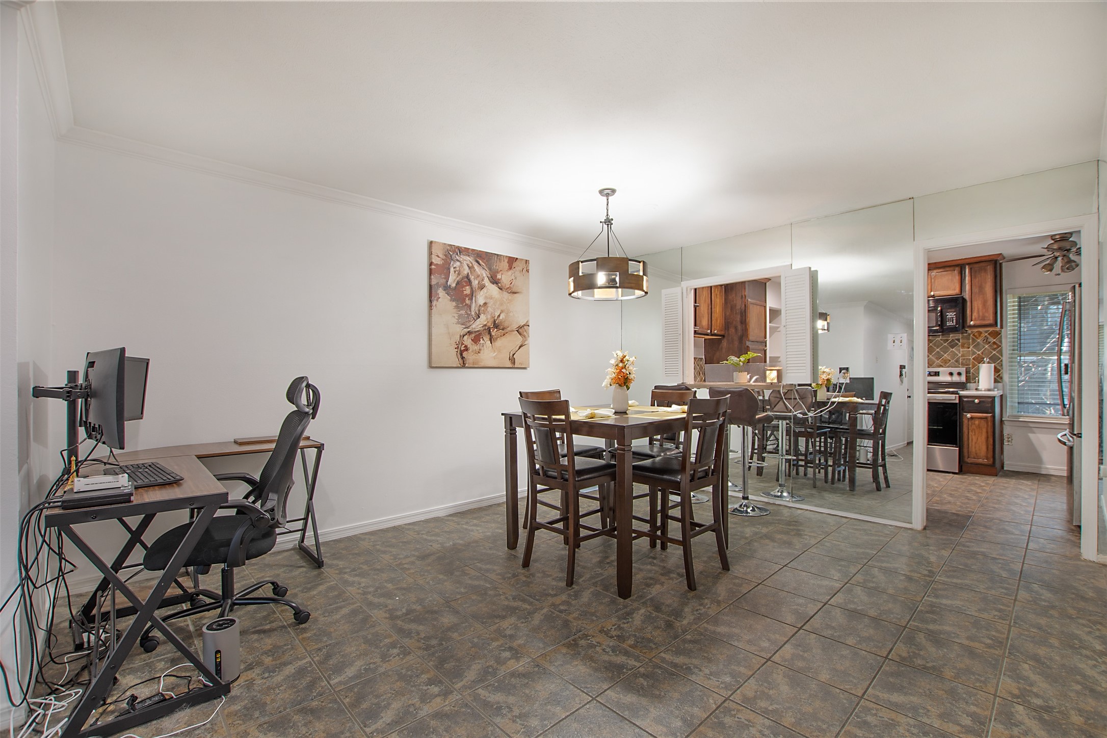 7712 Royal Lane 209