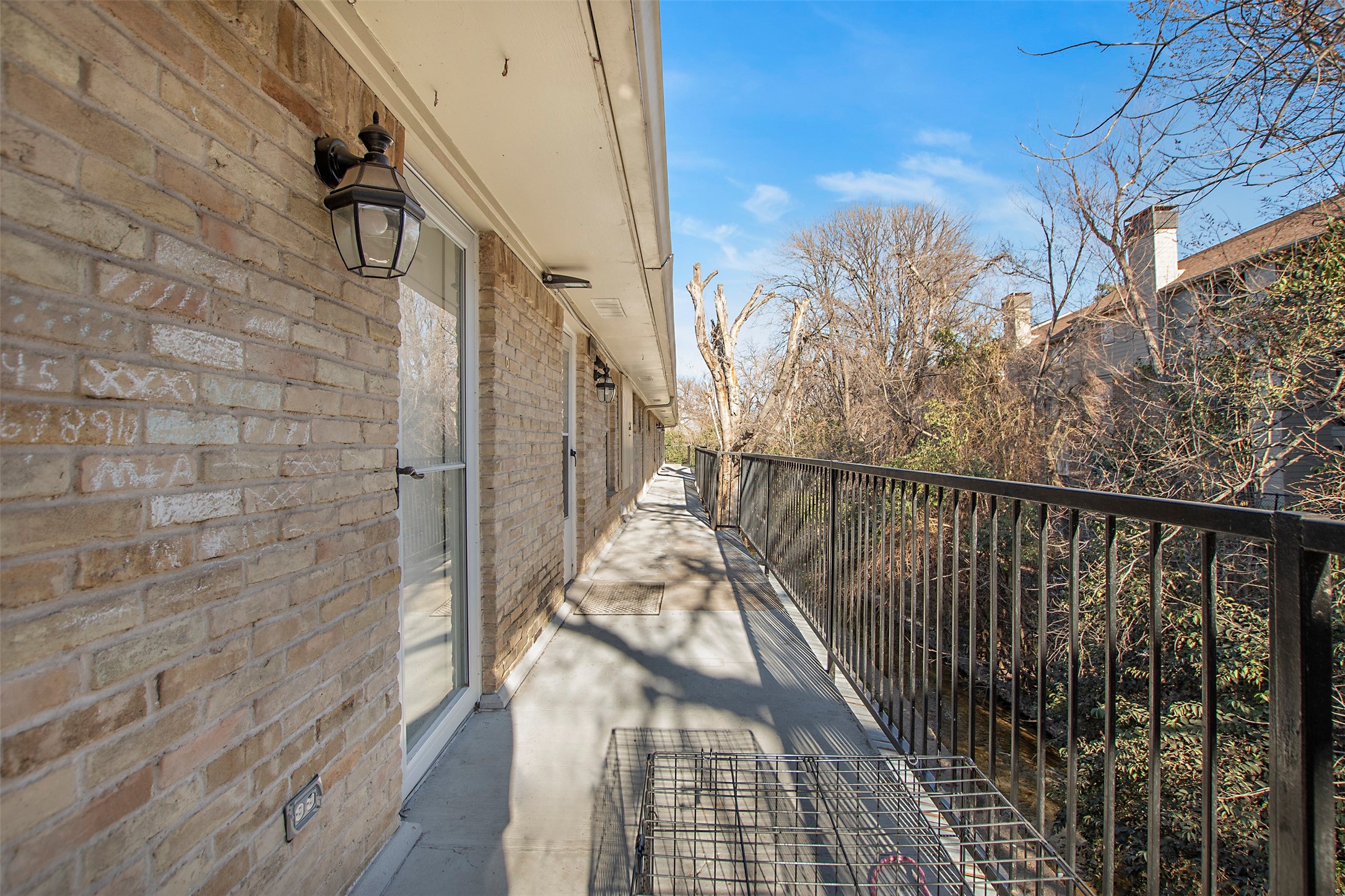 7712 Royal Lane 209