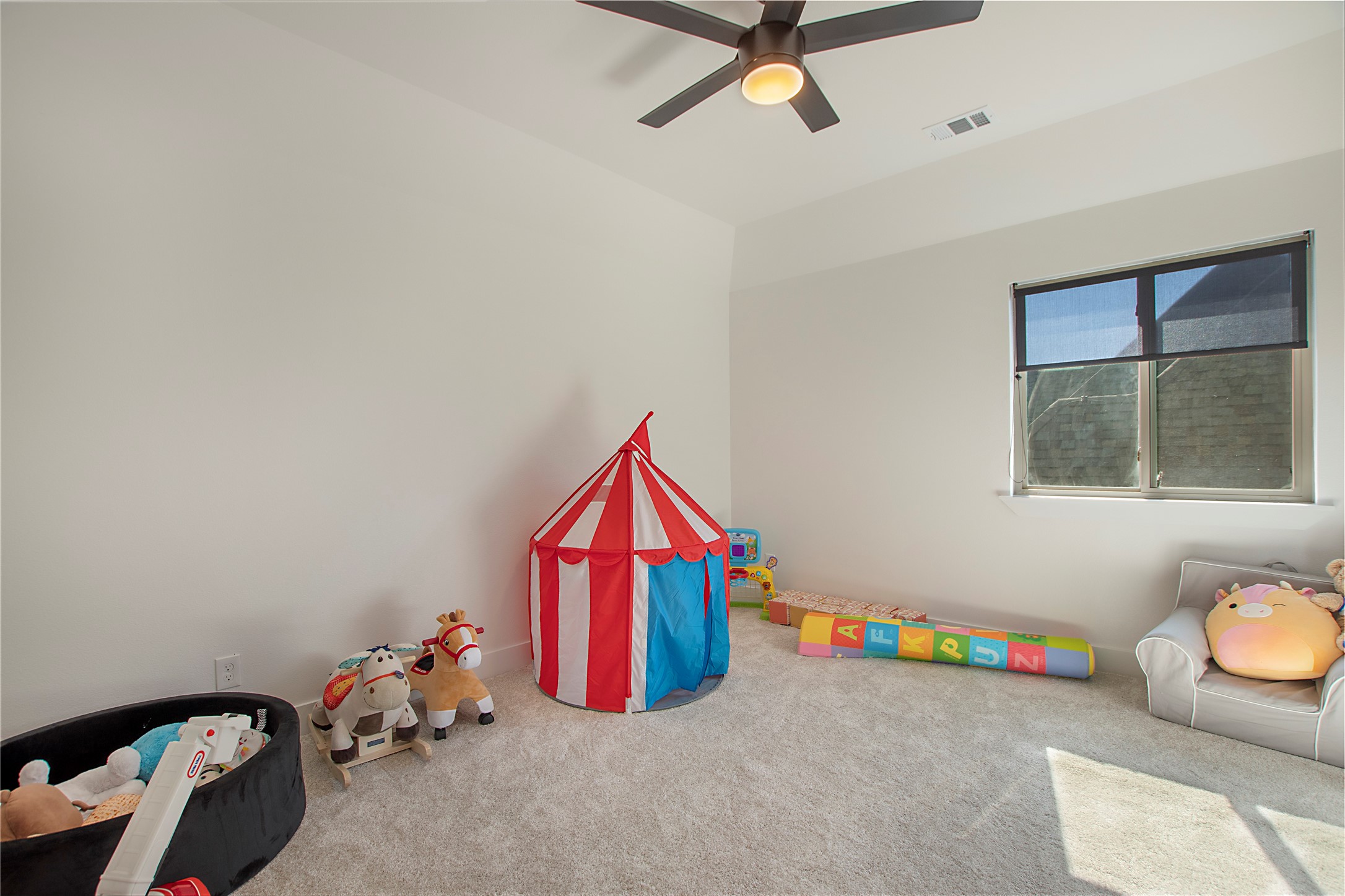 2252 Hidalgo Drive