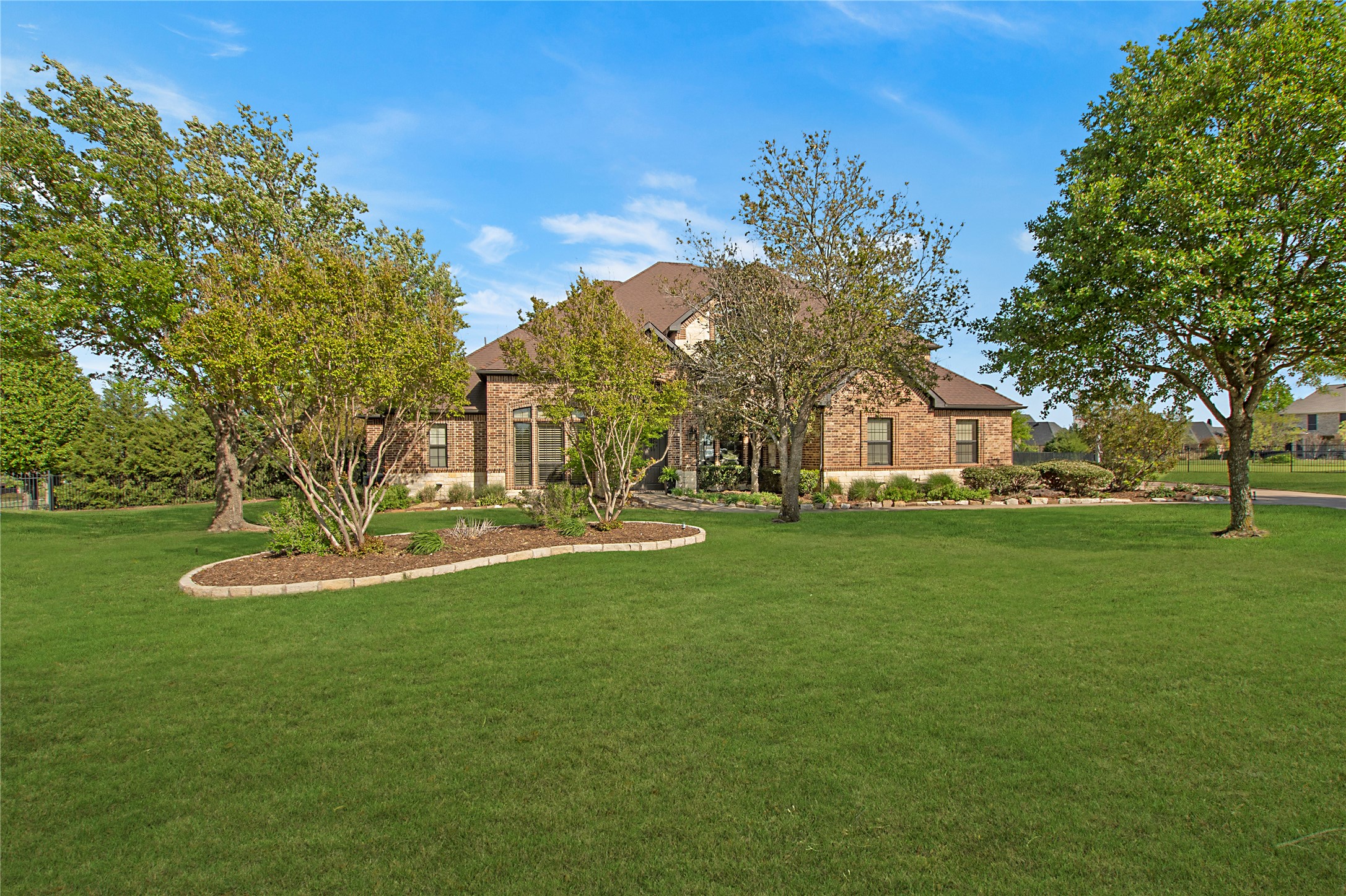 3 Clements Court