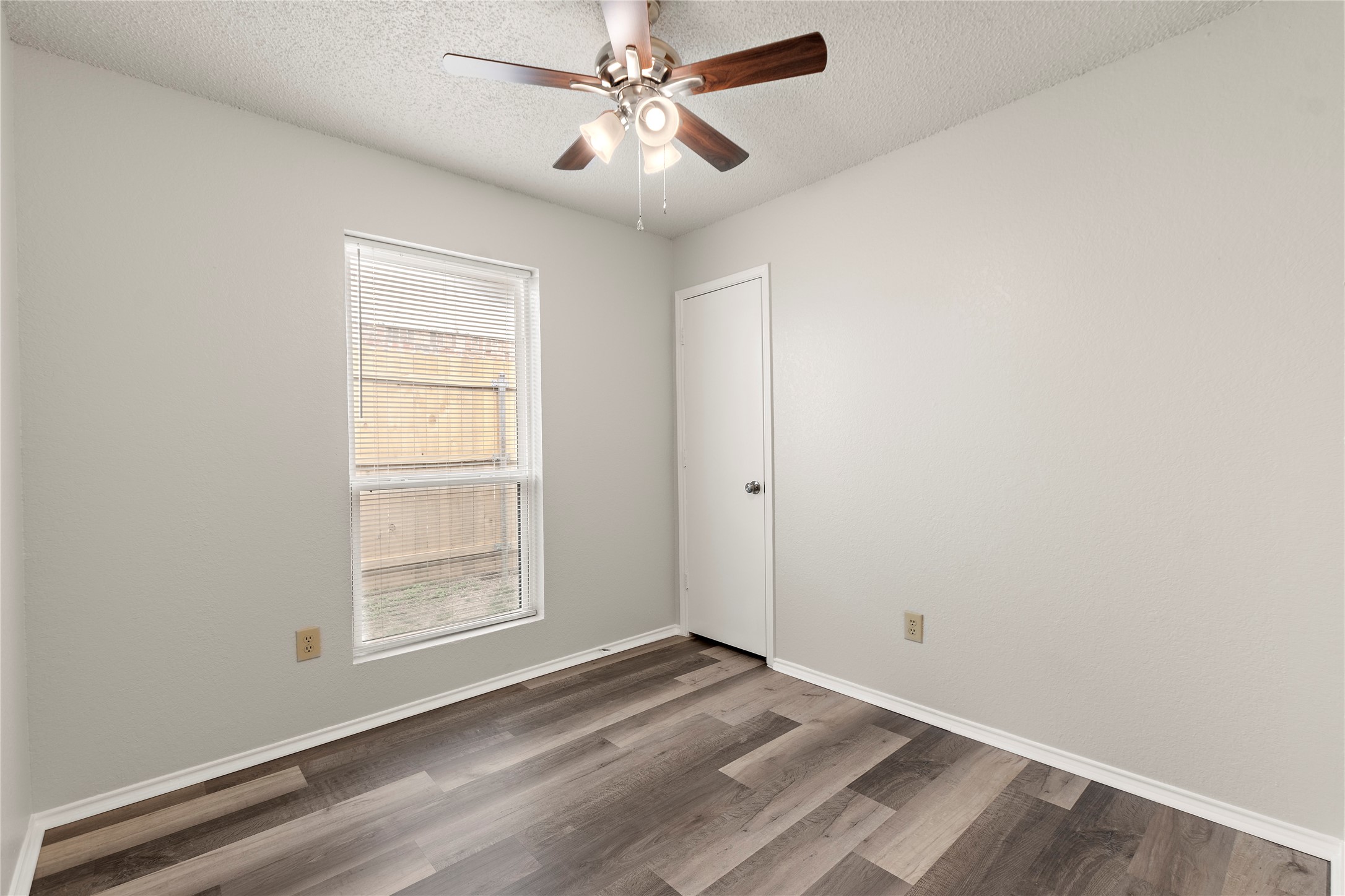 10246 Maverick Drive