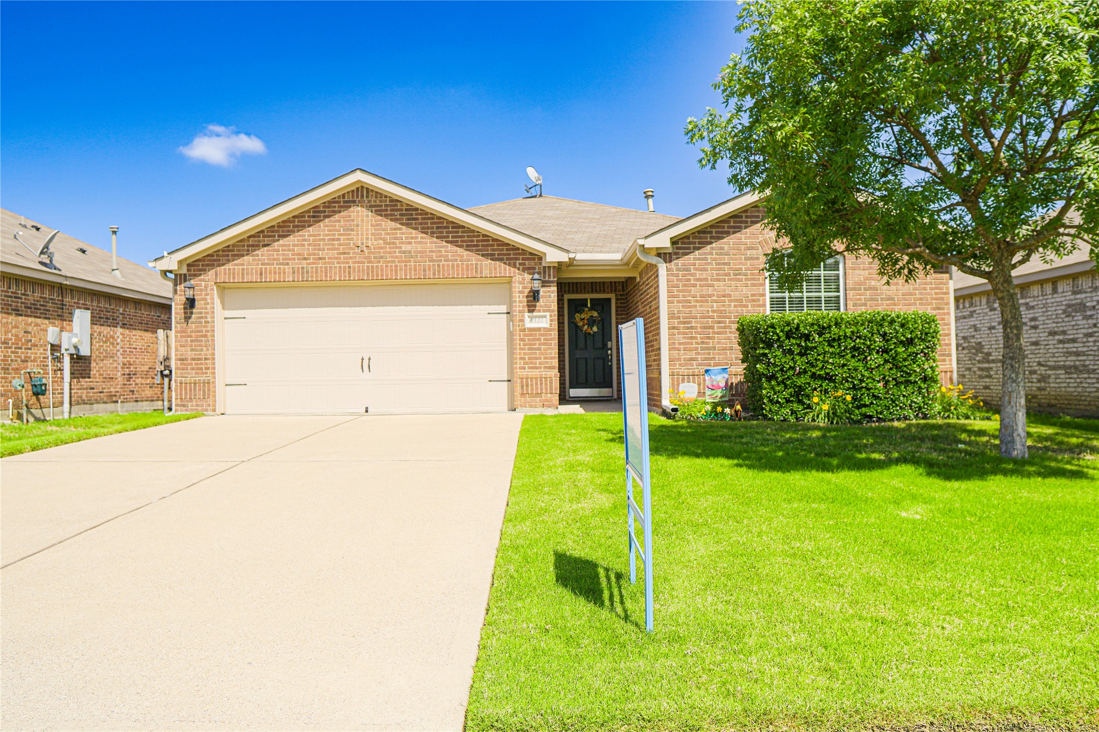 2122 Bluebell