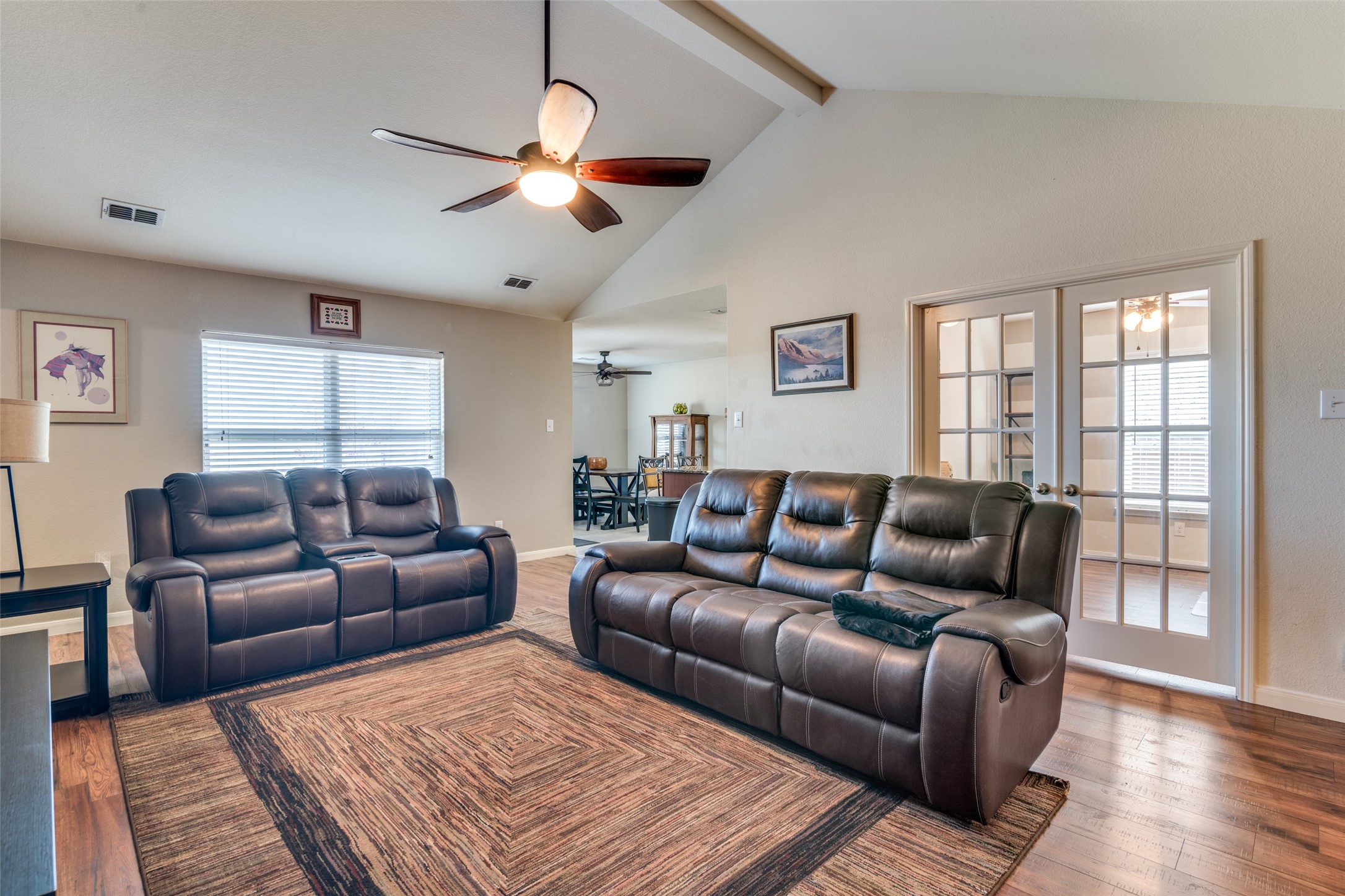 2122 Bluebell