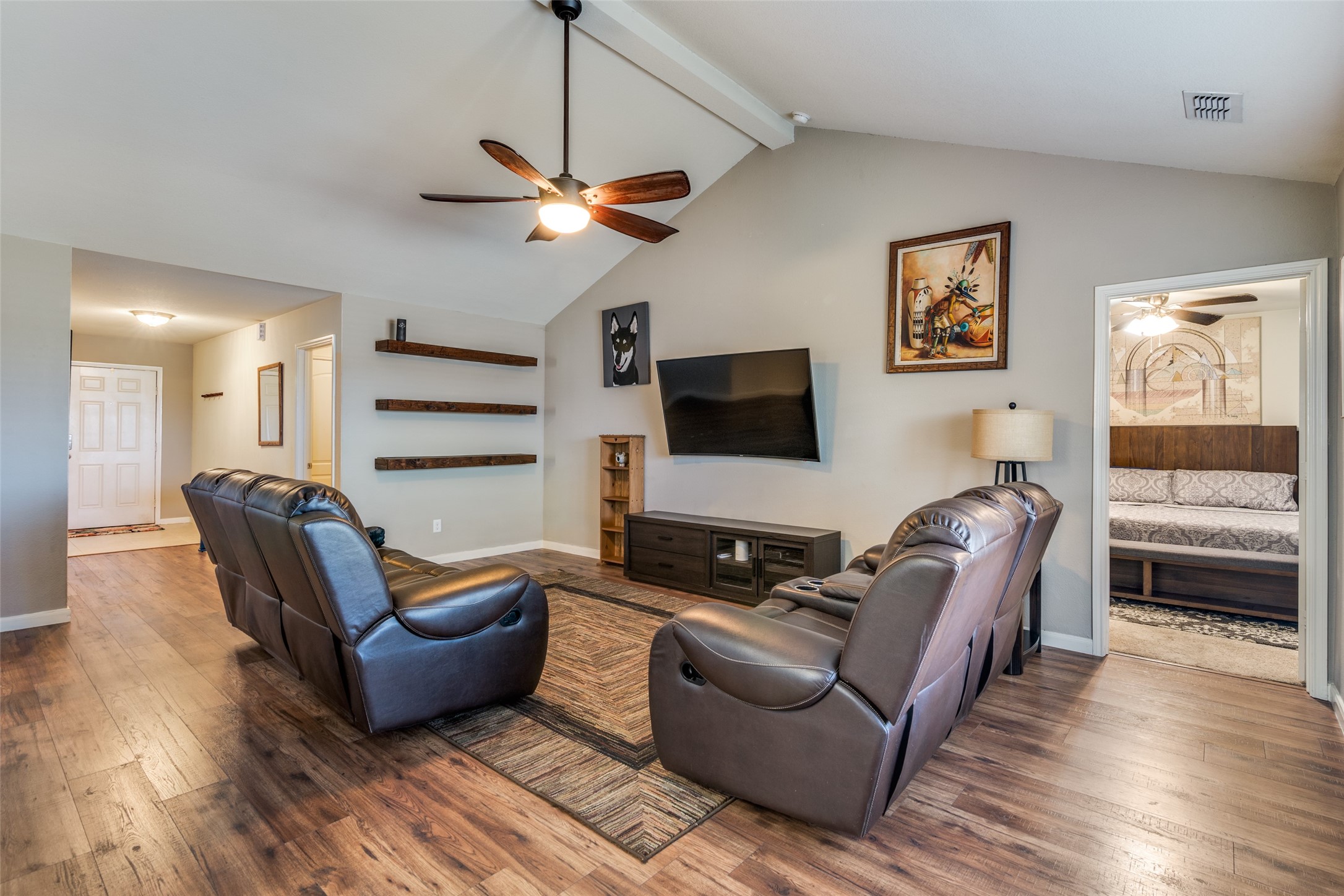 2122 Bluebell
