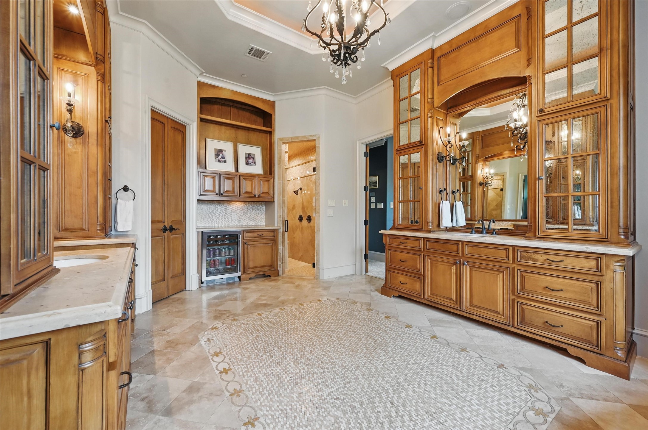 1305 Biltmore Drive