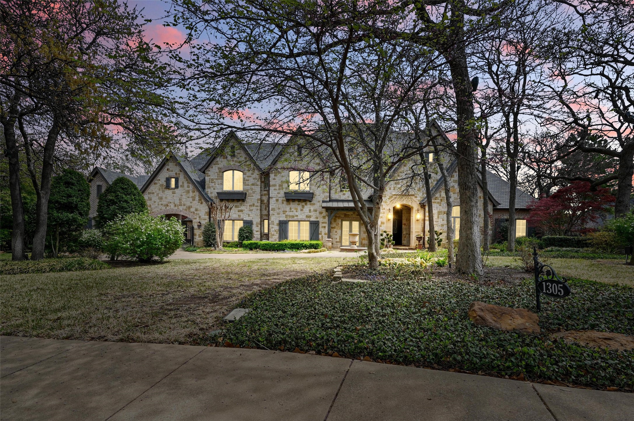 1305 Biltmore Drive
