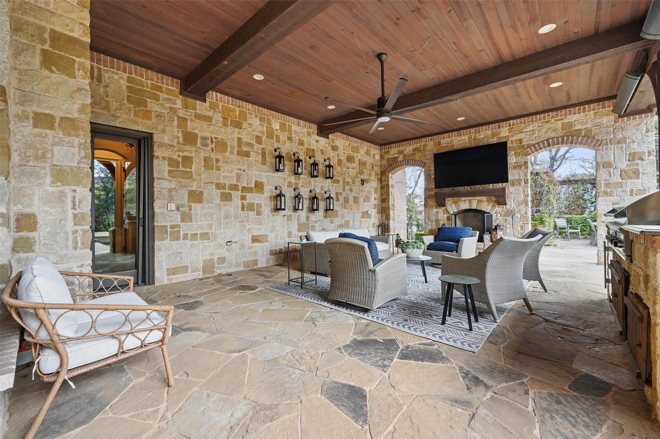 1305 Biltmore Drive