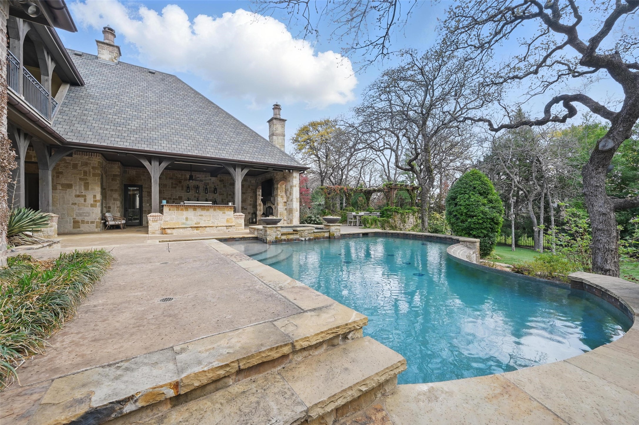 1305 Biltmore Drive