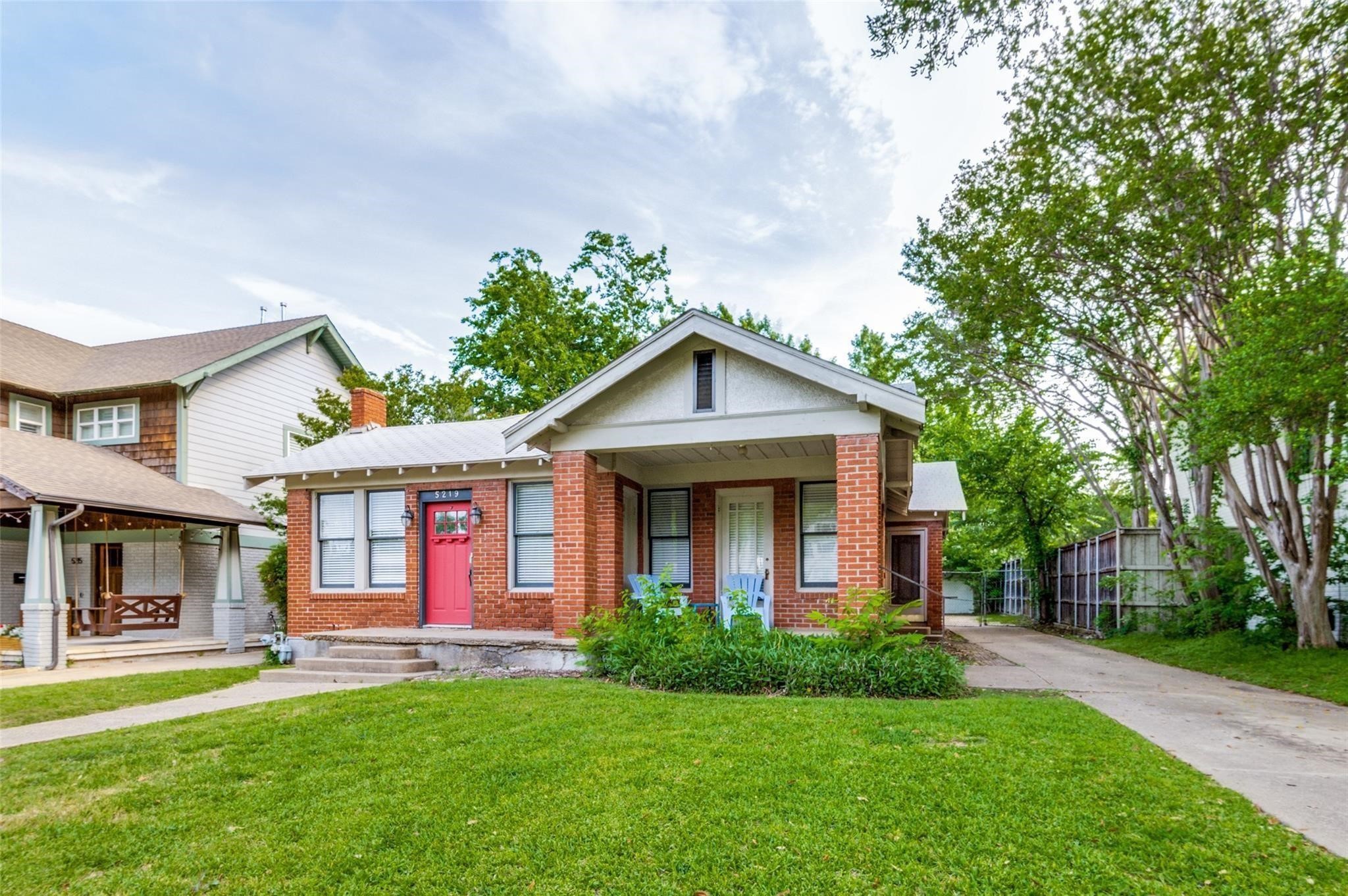 5219 Vickery Boulevard