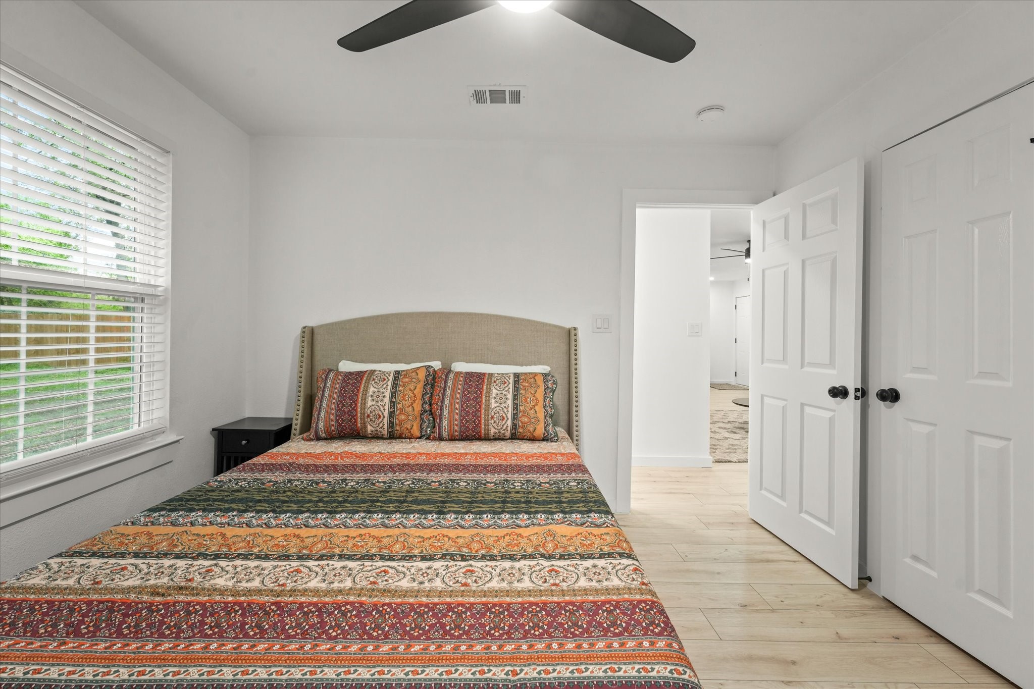 10015 La Prada Drive