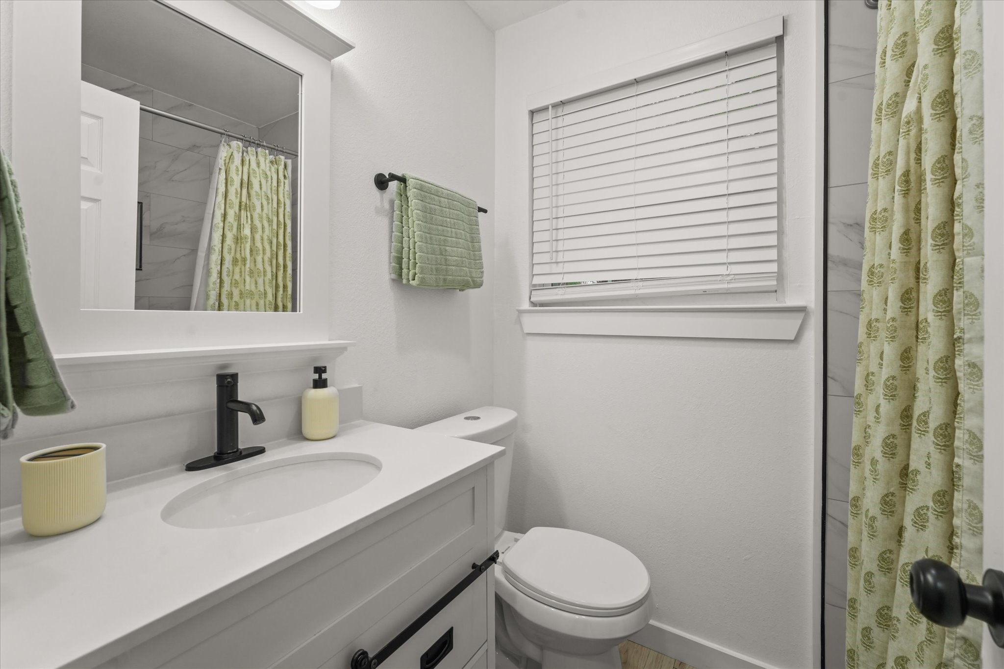 10015 La Prada Drive