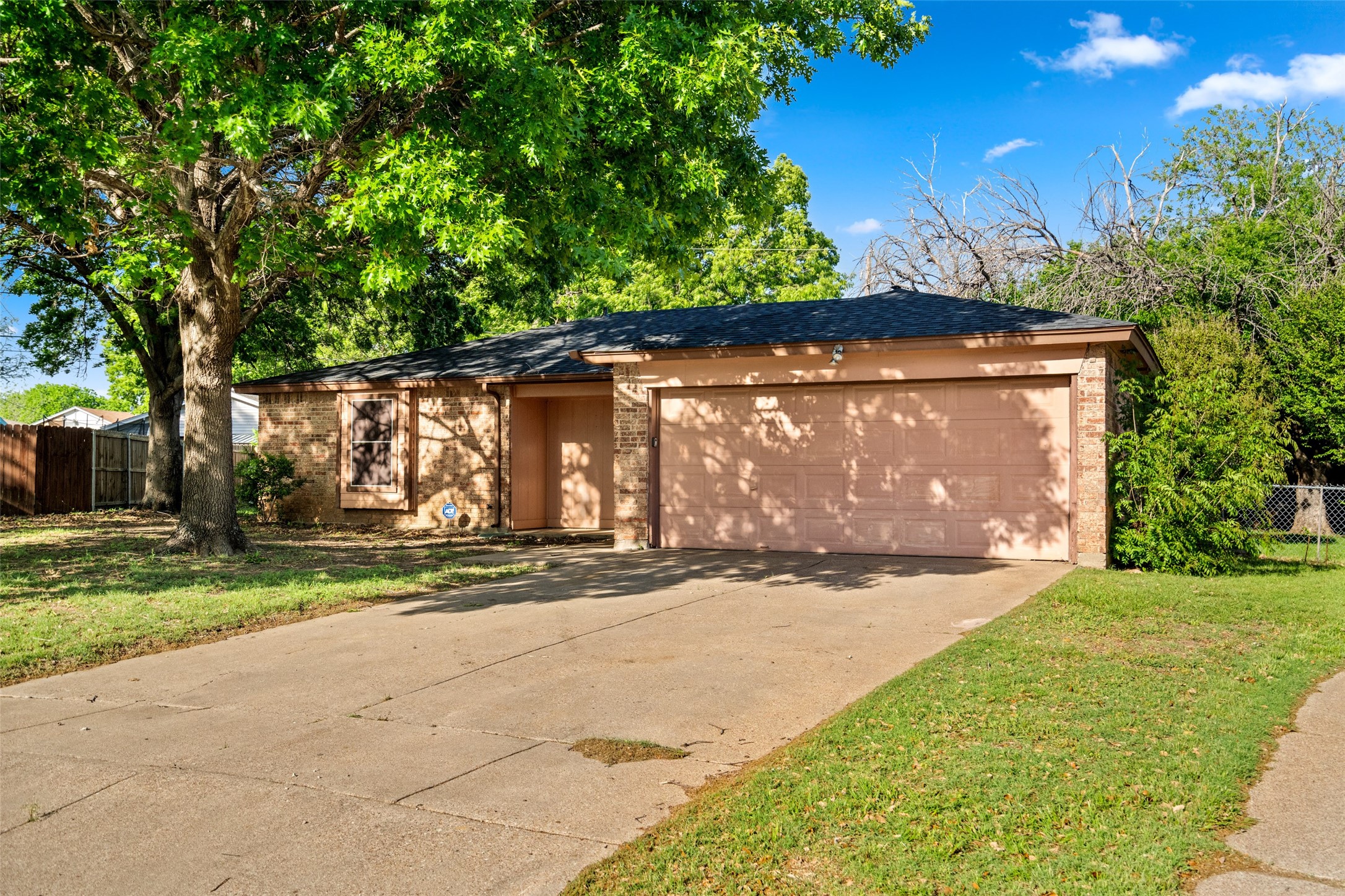 420 Parkview Court