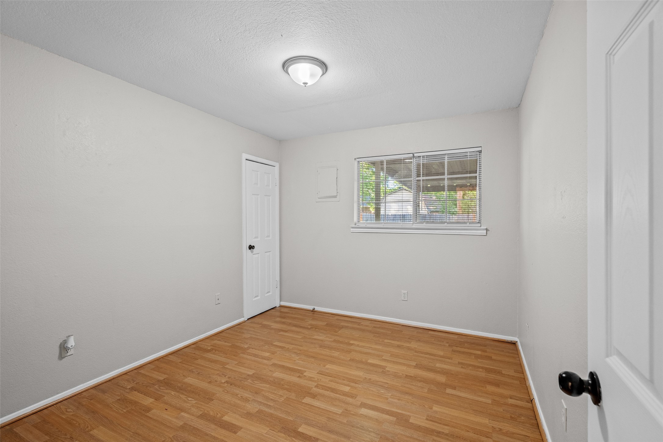 420 Parkview Court