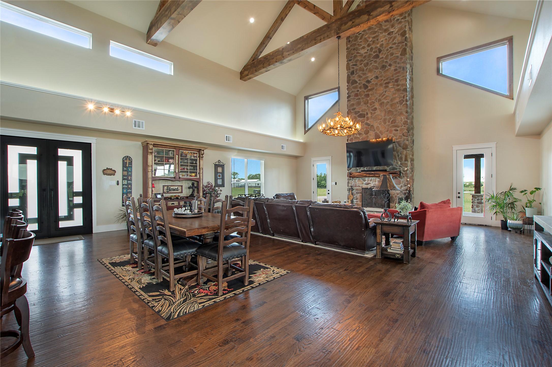 3106 County Road 2526
