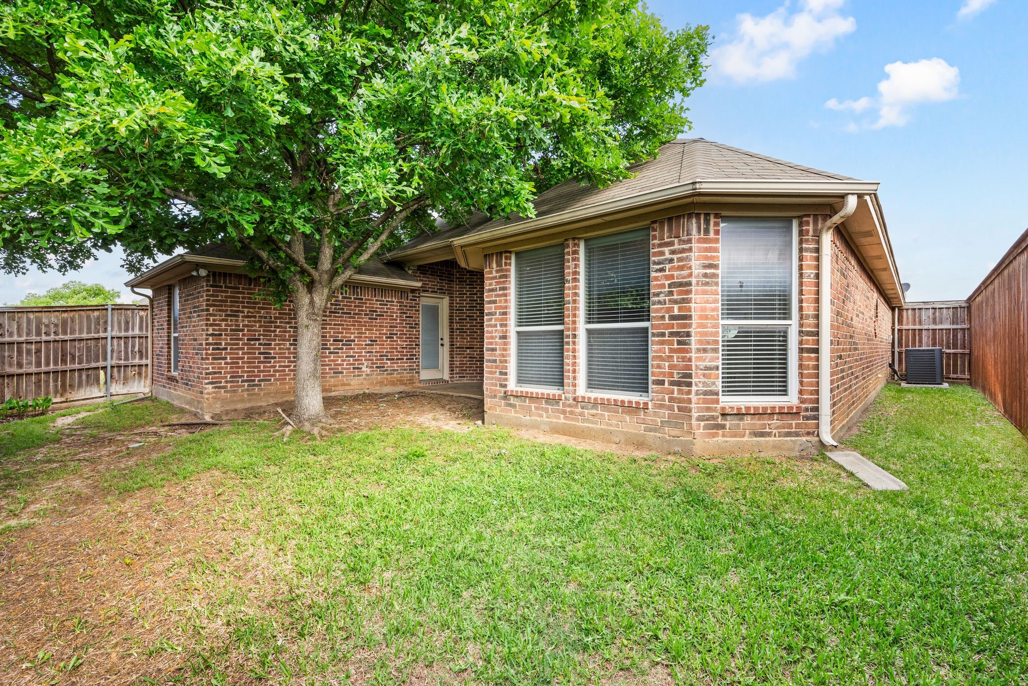8234 Winter Falls Trail