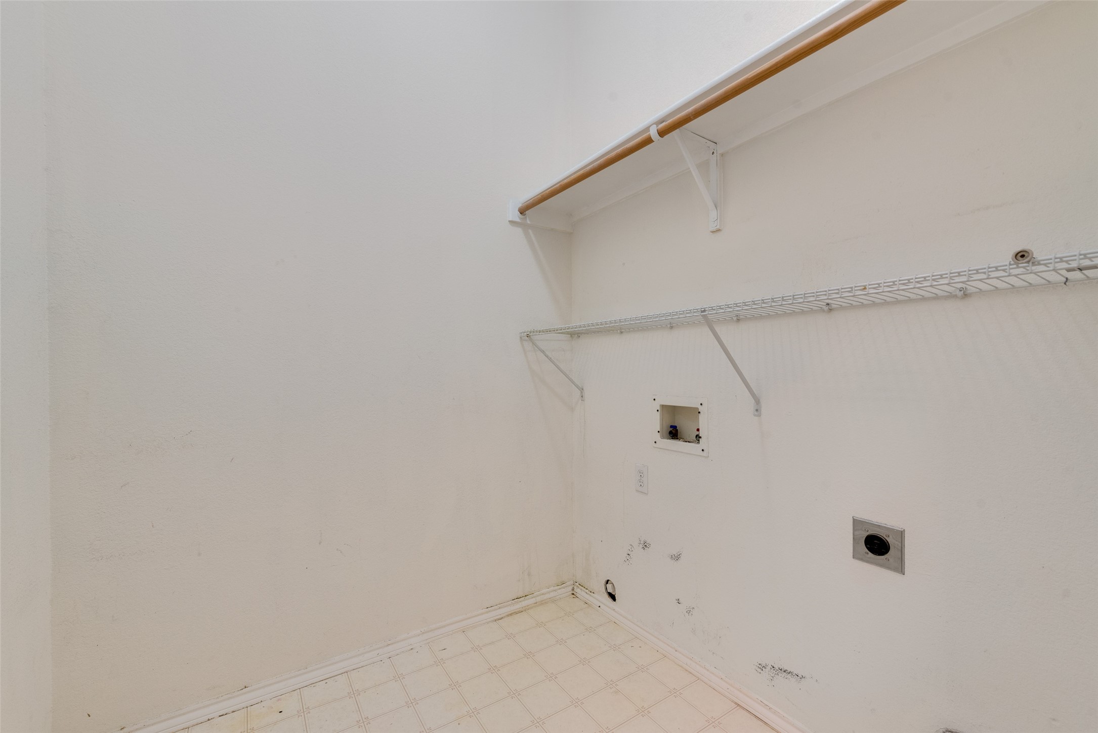 7908 Cabin Court