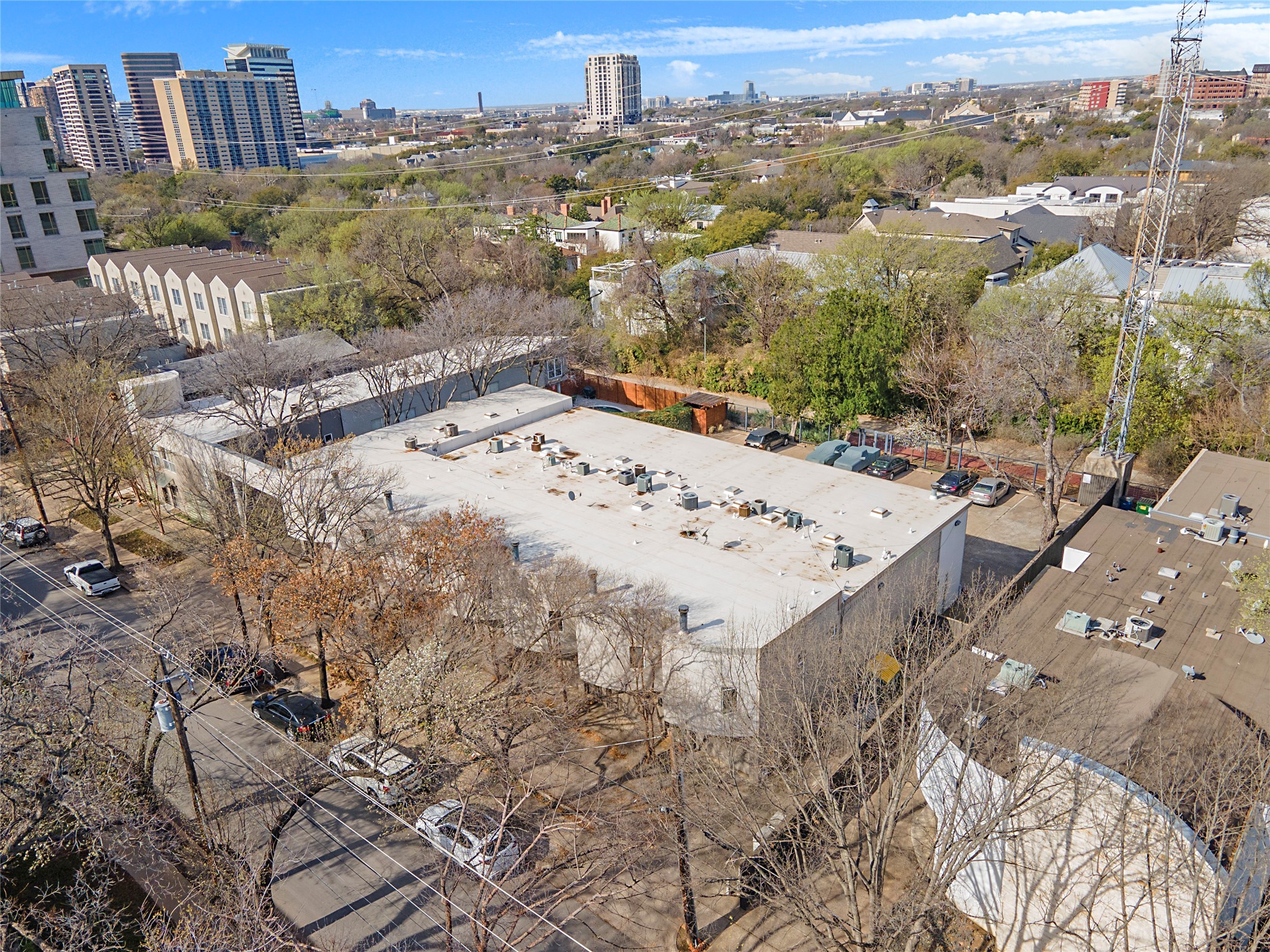 4241 Buena Vista Street 14