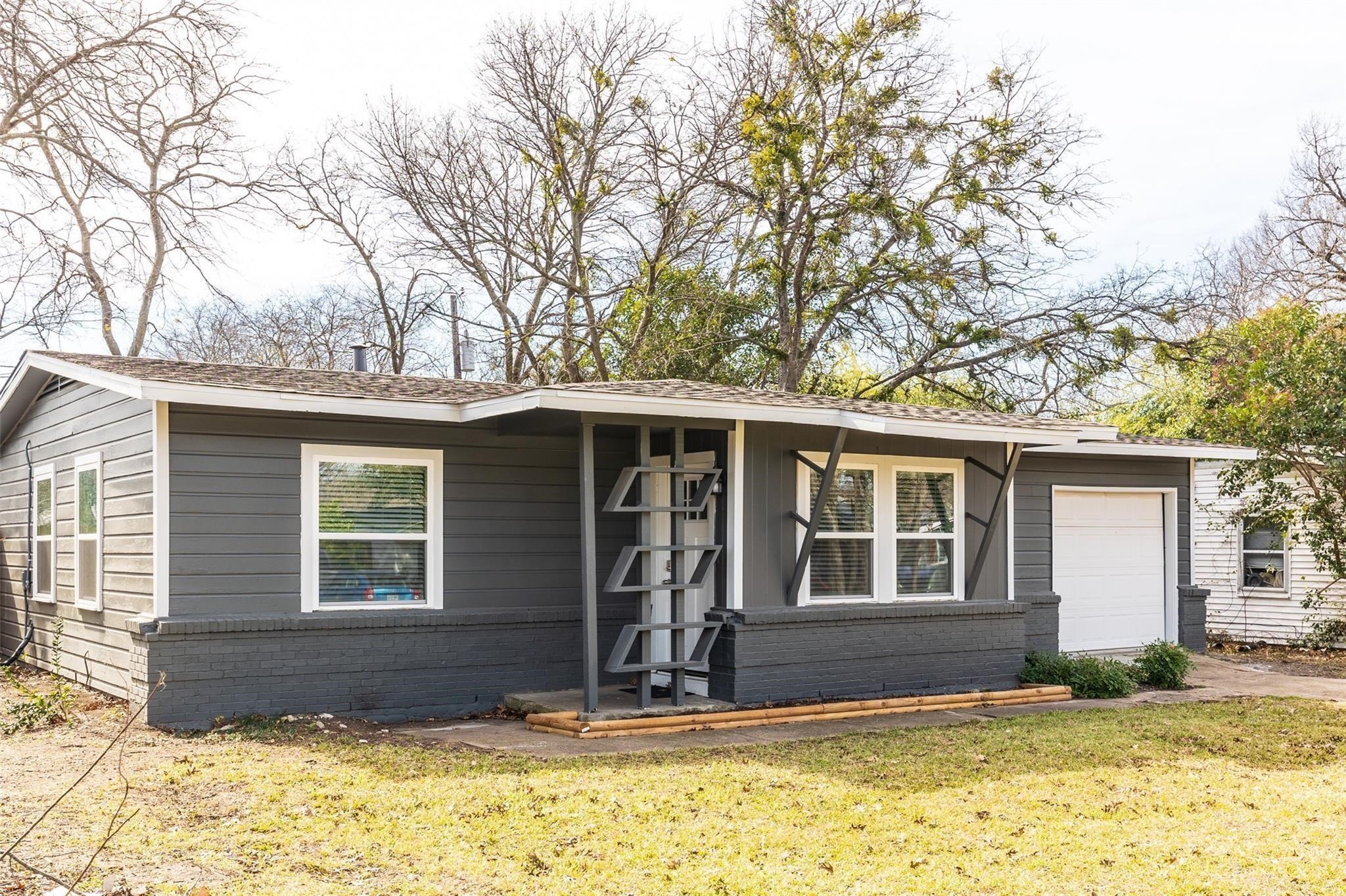 2134 Fenwick Drive