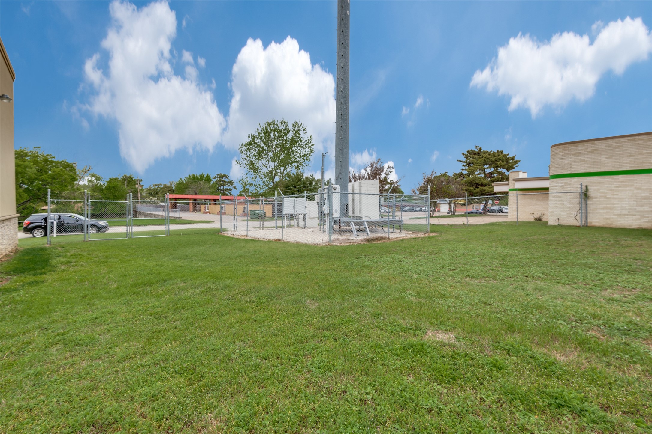 1509 Gina Drive