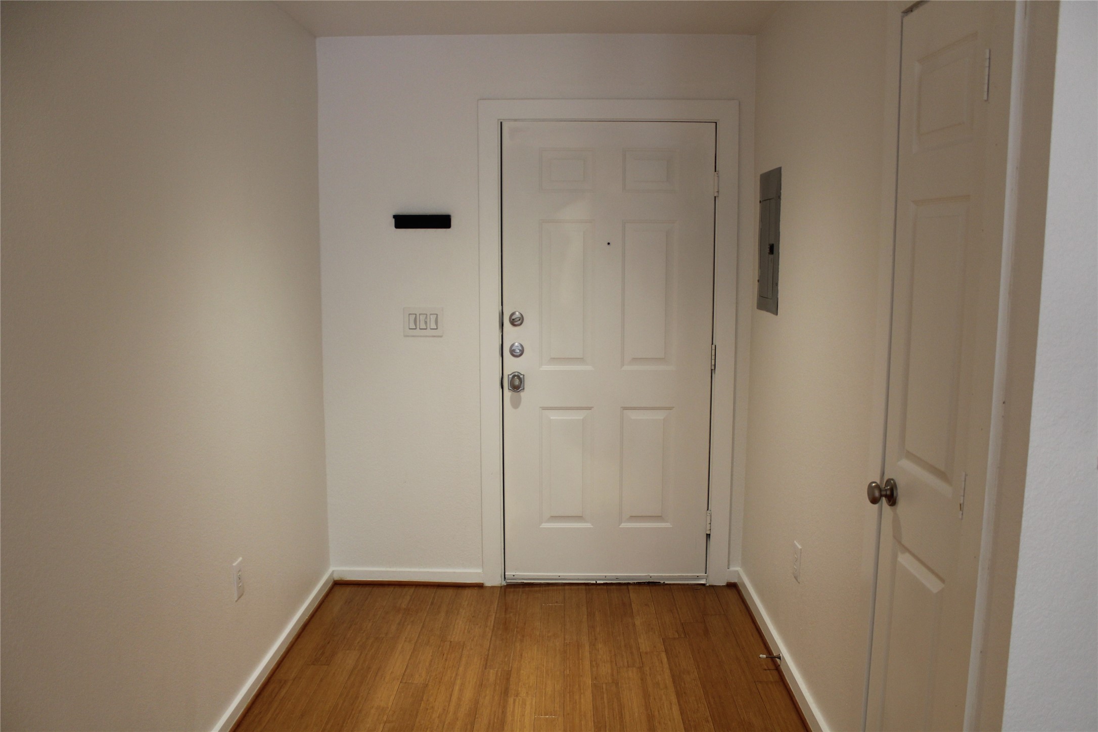 5111 Manett Street 201