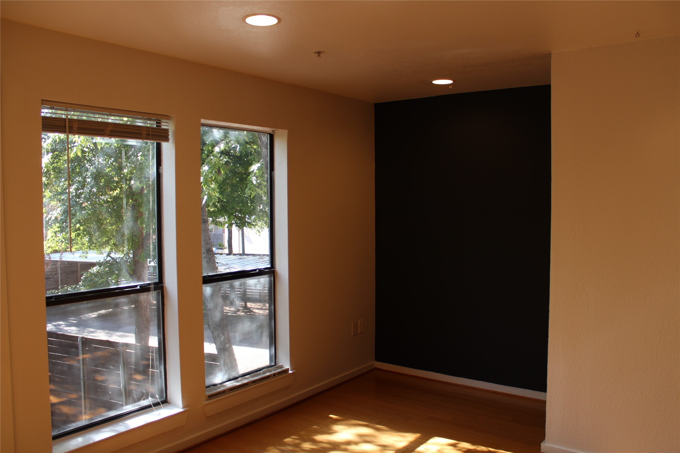 5111 Manett Street 201