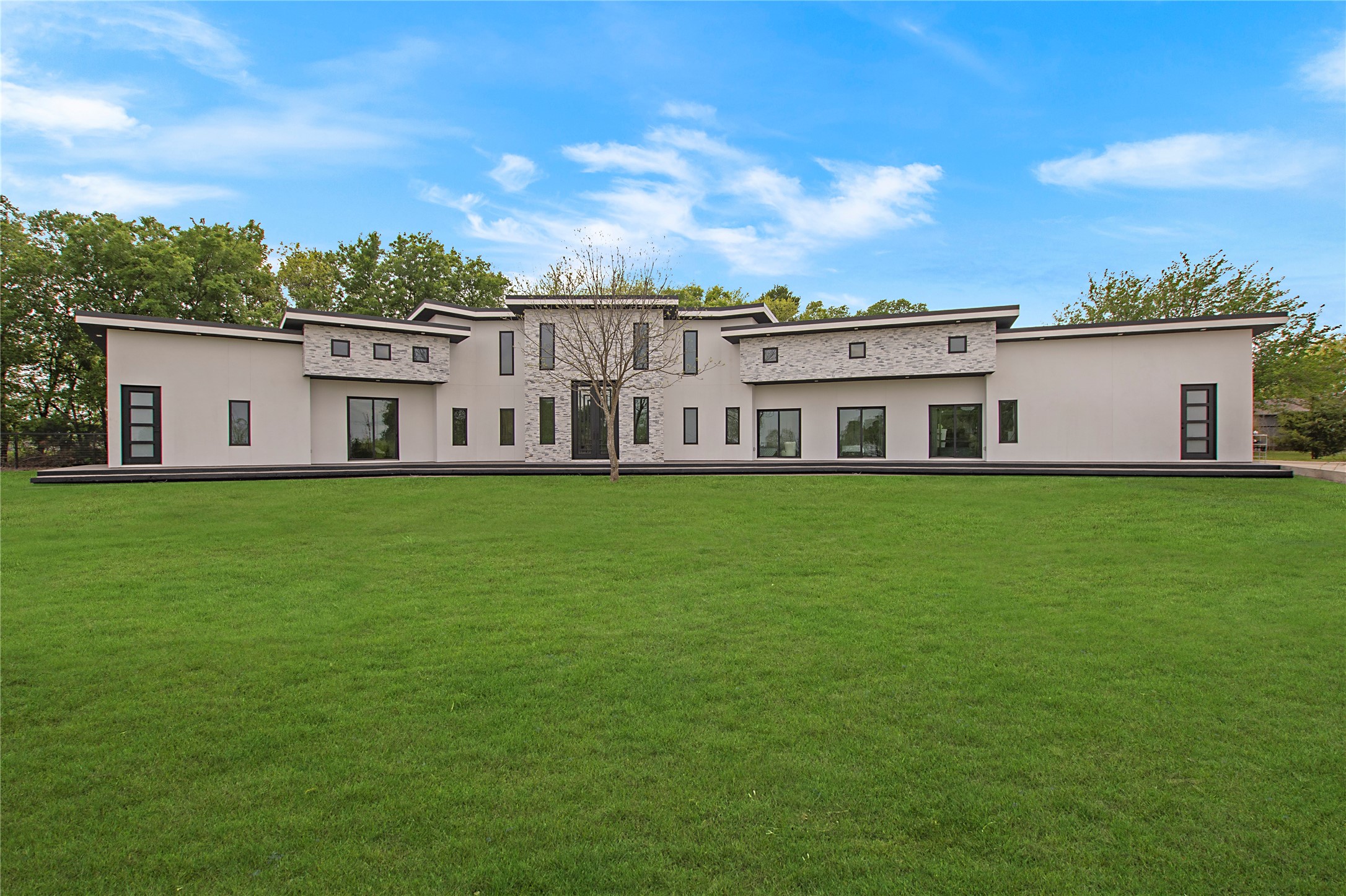 1976 County Road 655