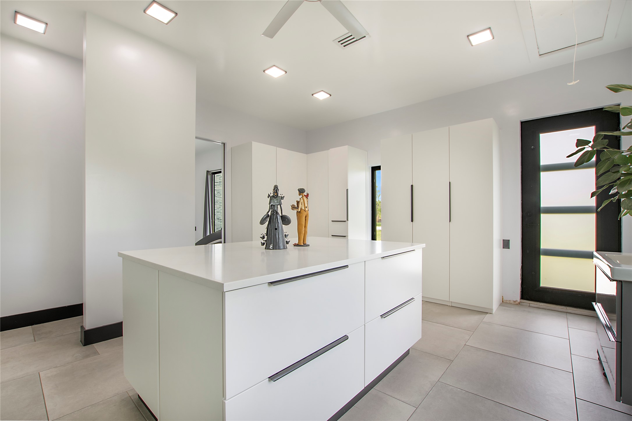 1976 County Road 655