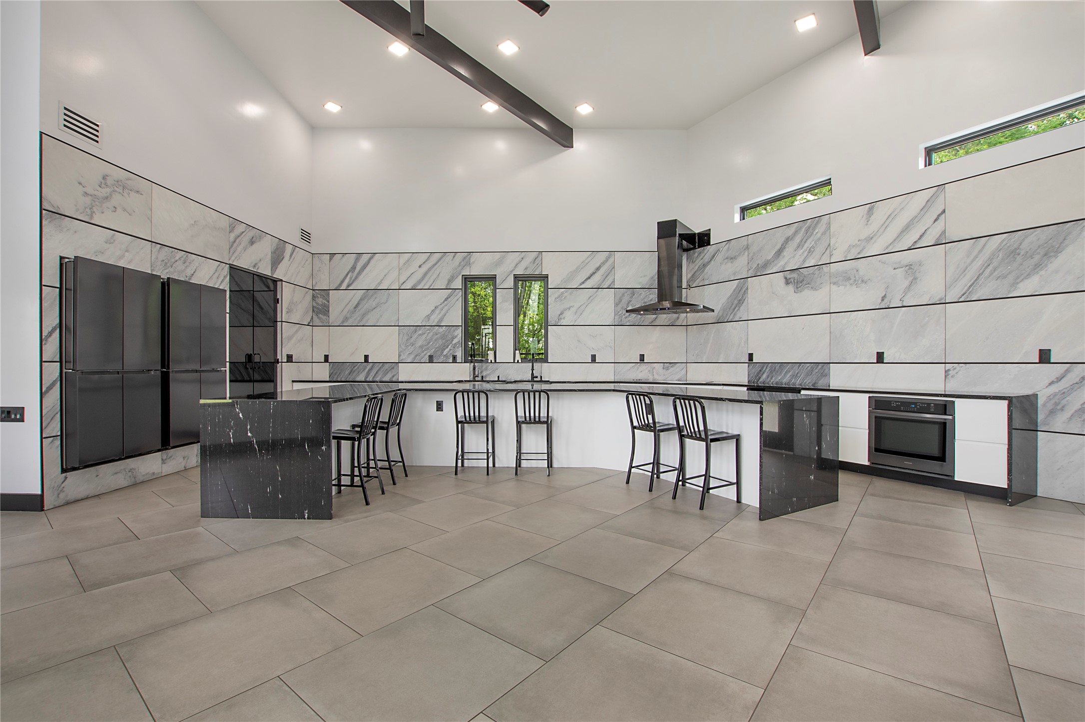 1976 County Road 655