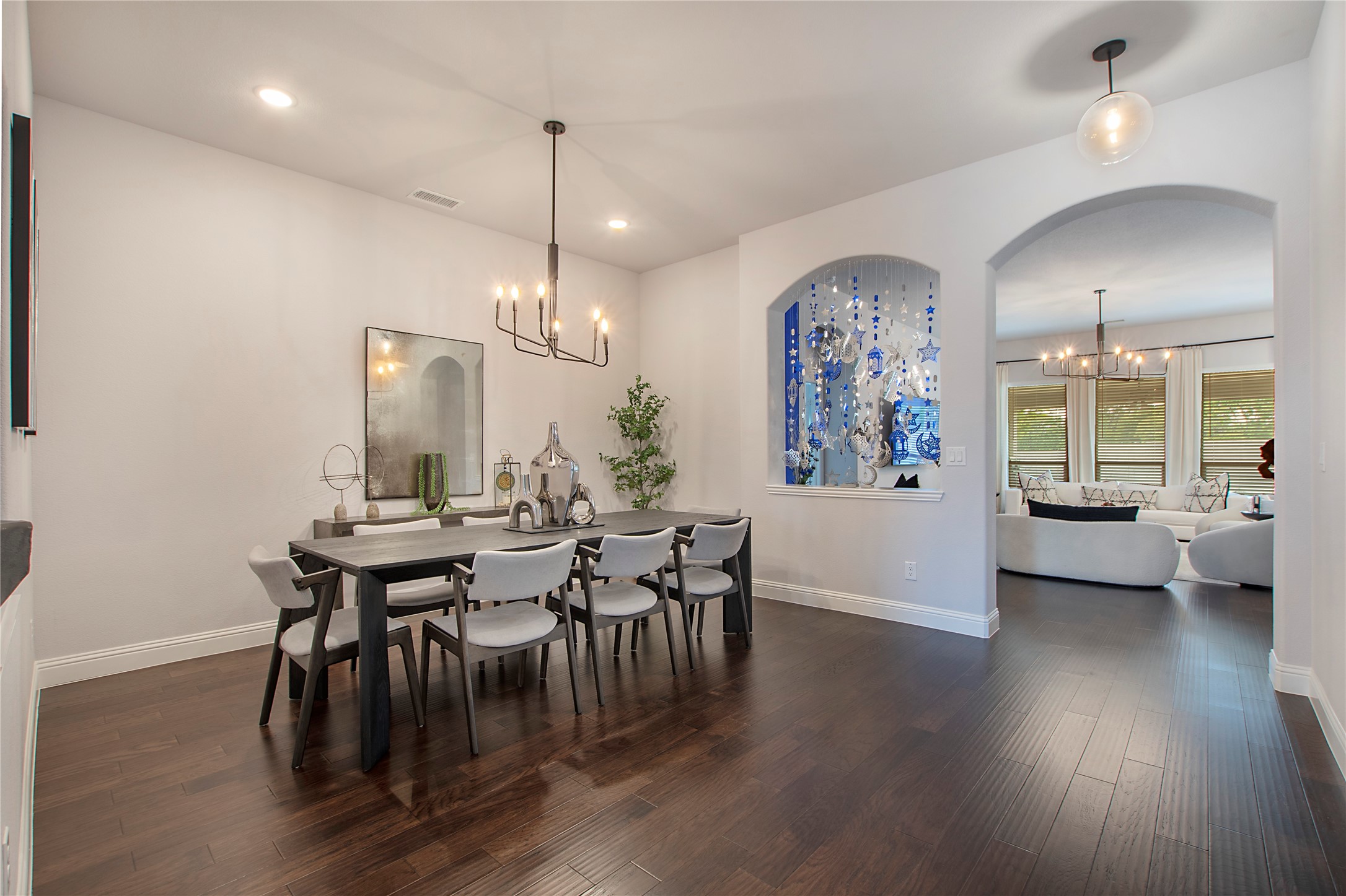1606 Sherwood Drive