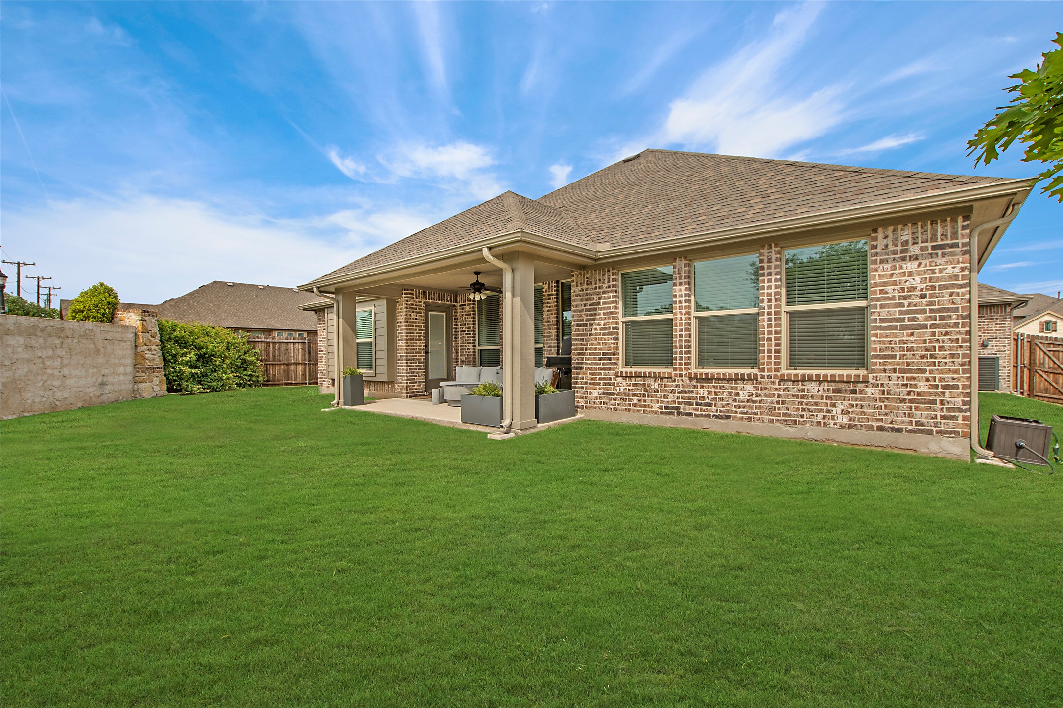 1606 Sherwood Drive