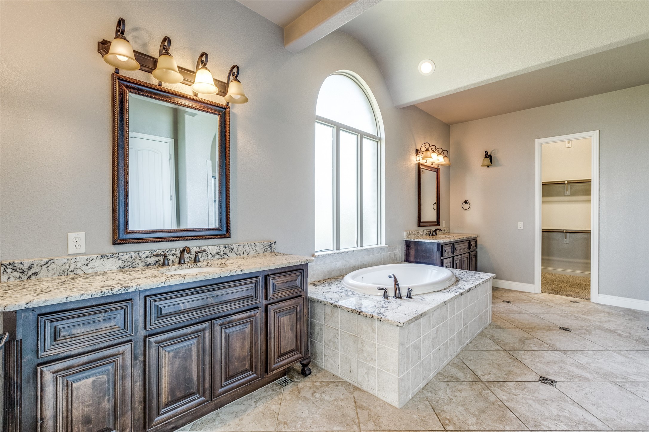 671 Sibyl Lane
