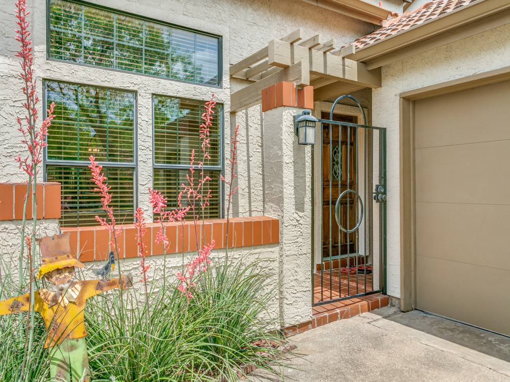 606 Fiesta Circle