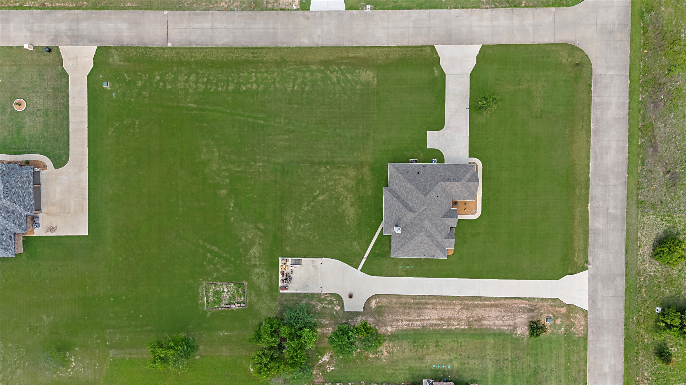 1099 Tawakoni Lane