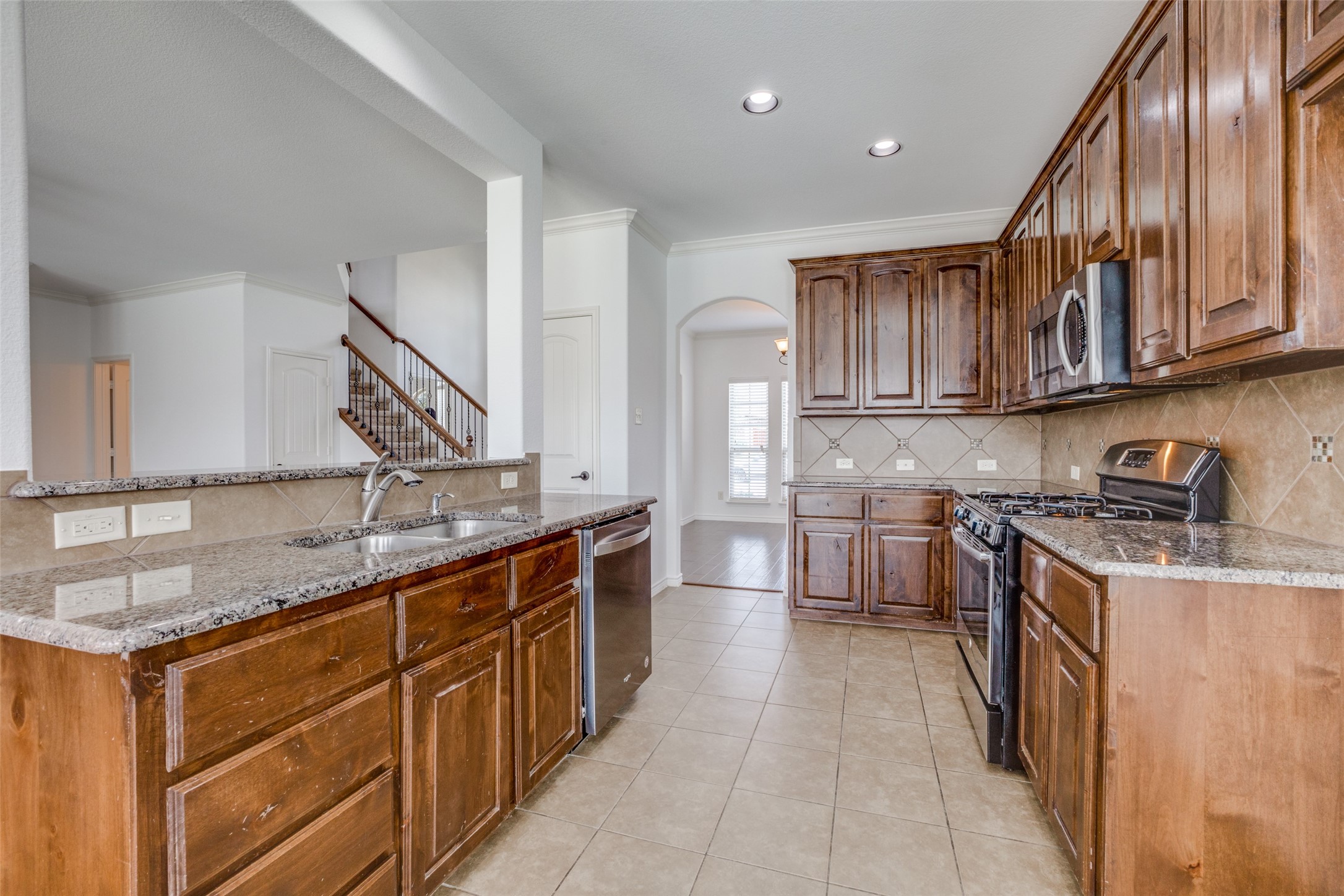 1385 White Water Lane