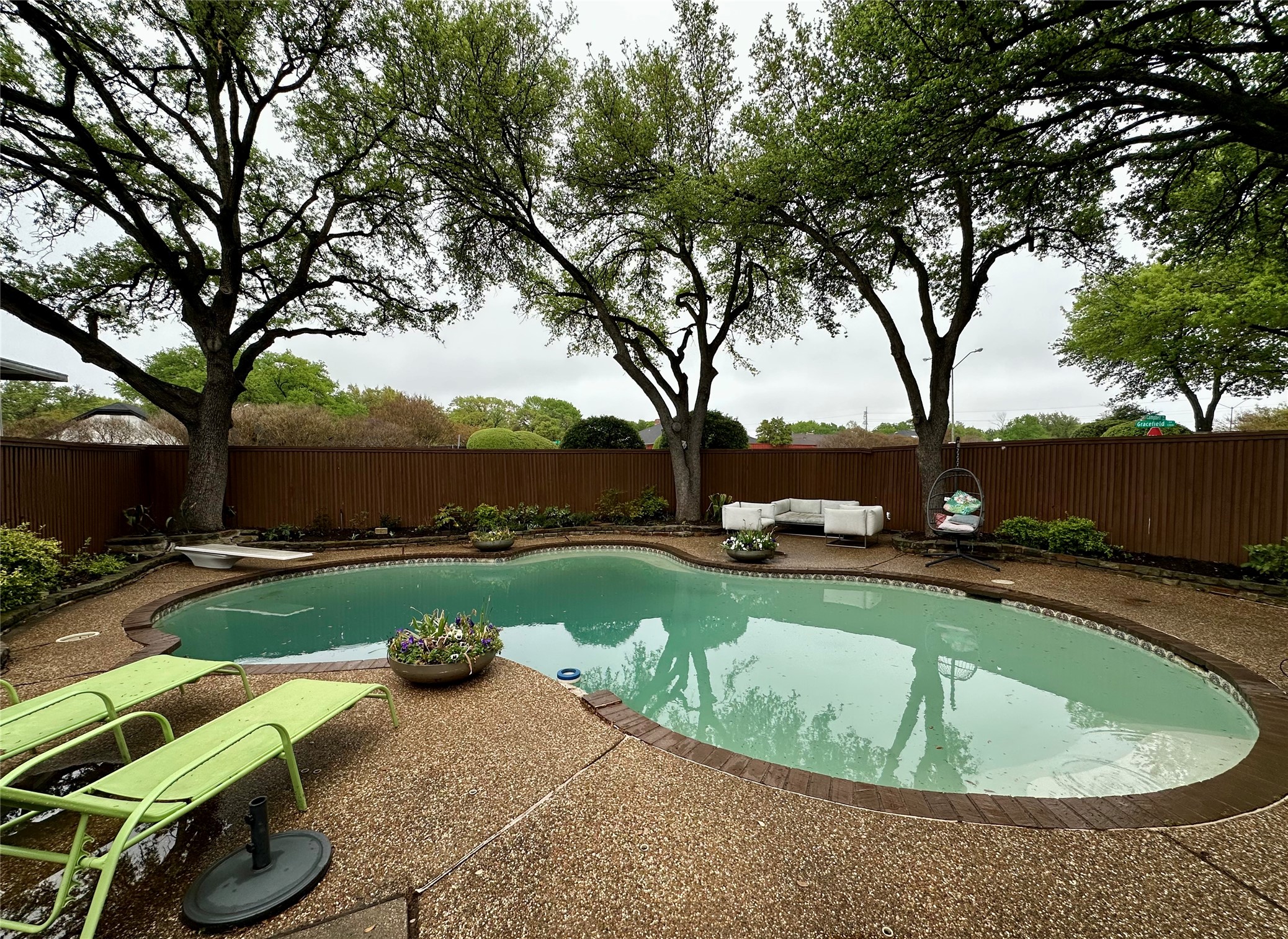 7145 Crooked Oak Drive