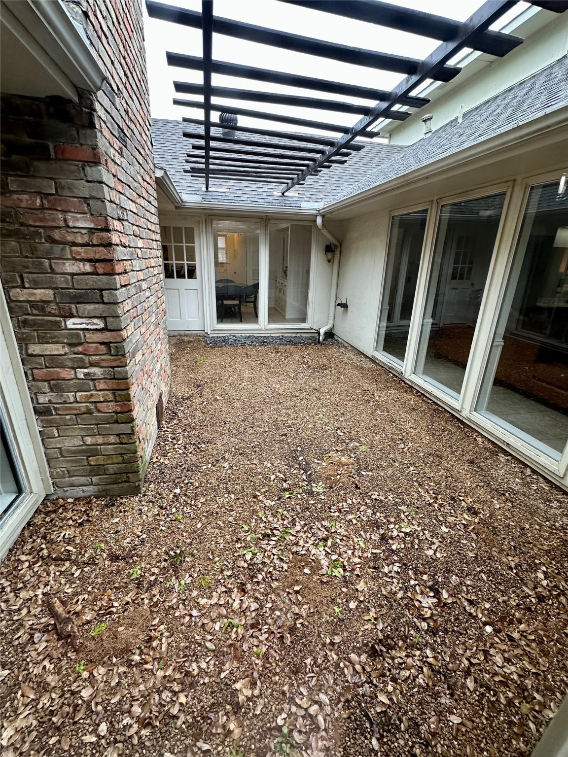 7145 Crooked Oak Drive