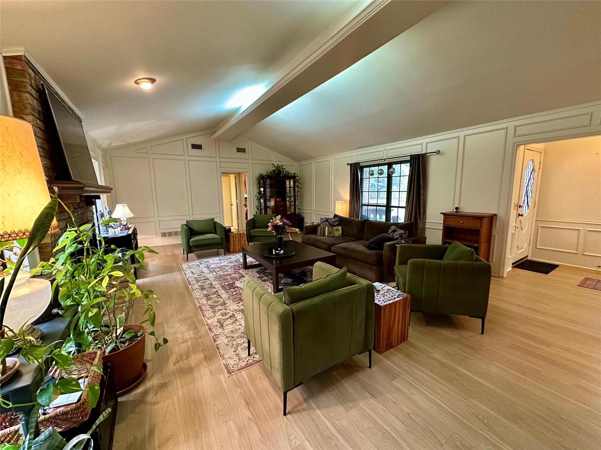 7145 Crooked Oak Drive