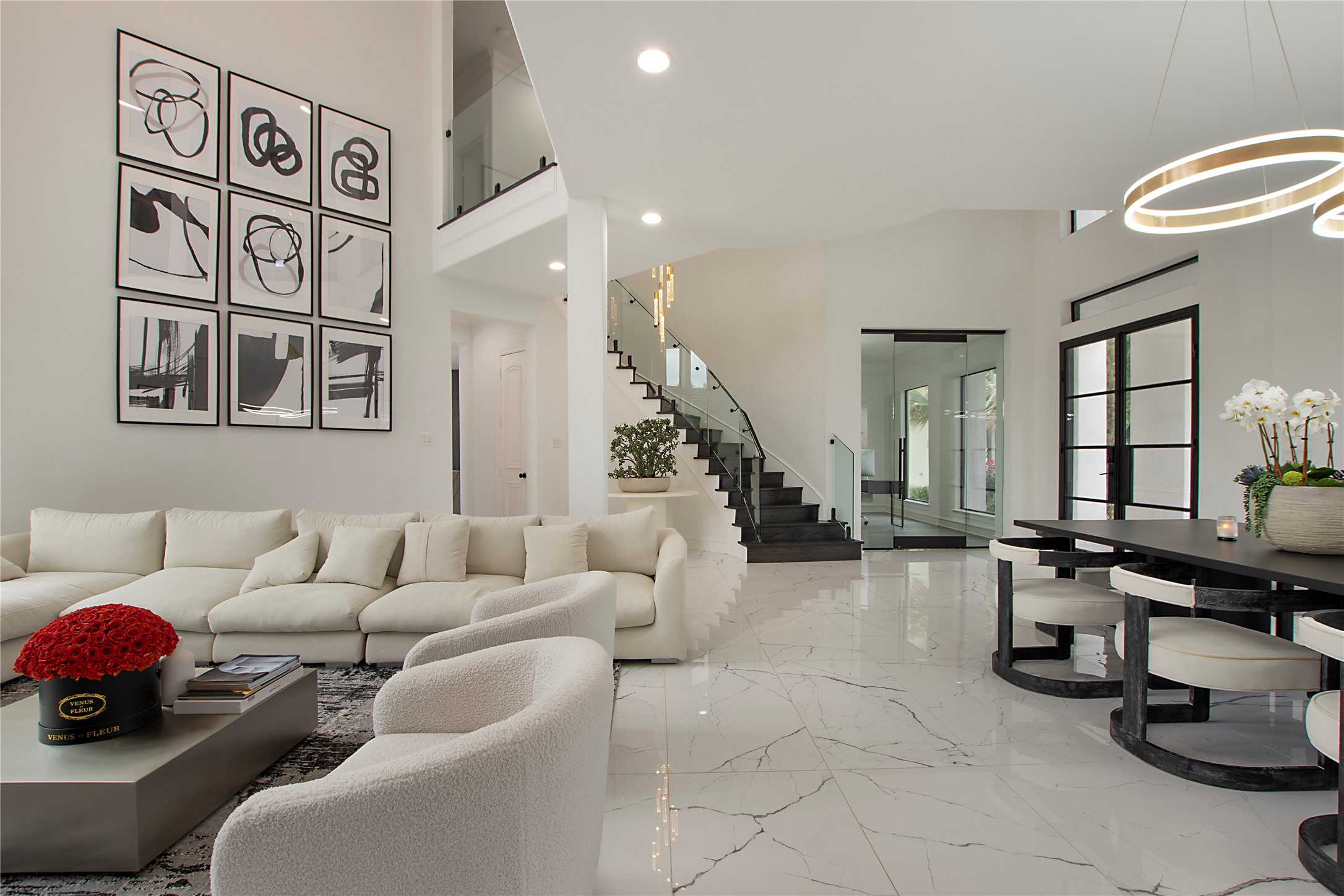 4824 Longvue Drive