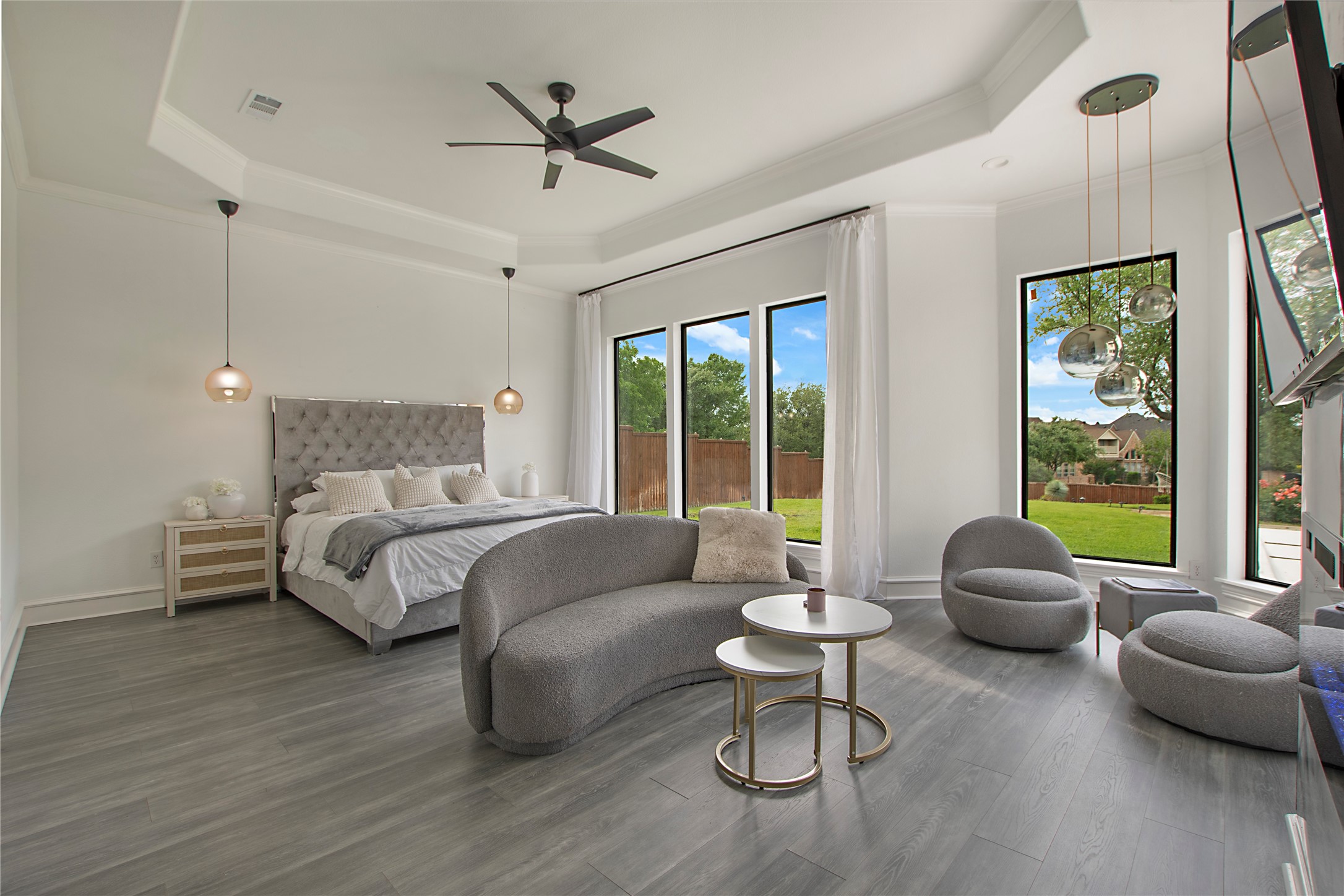 4824 Longvue Drive