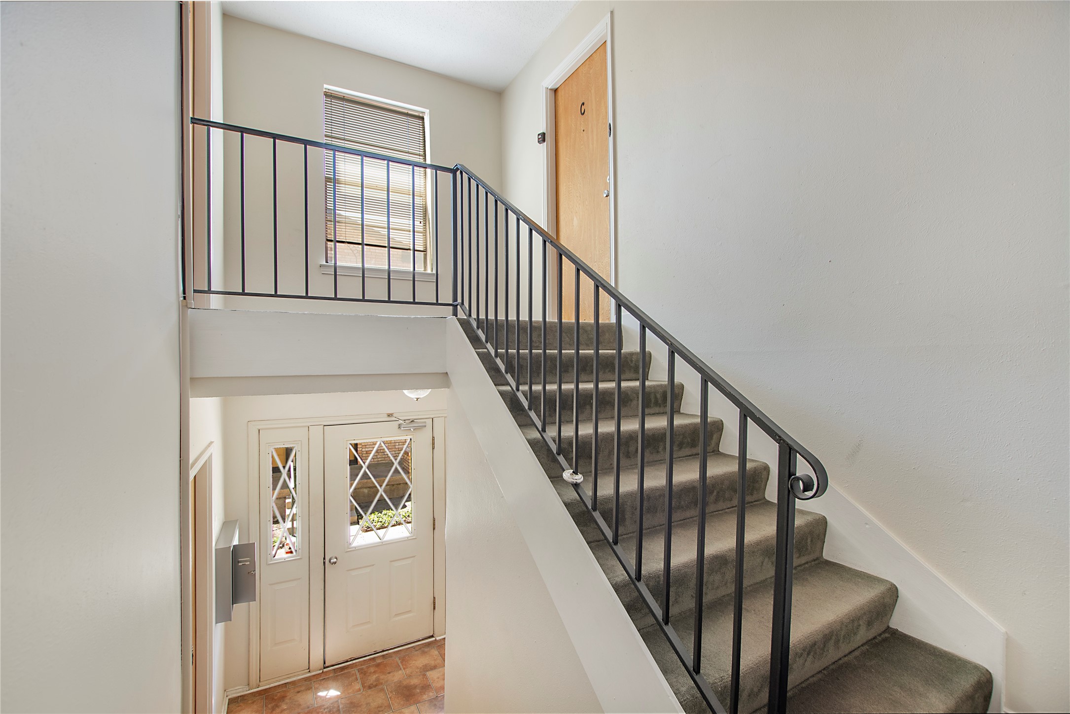 5817 Sandhurst Lane C