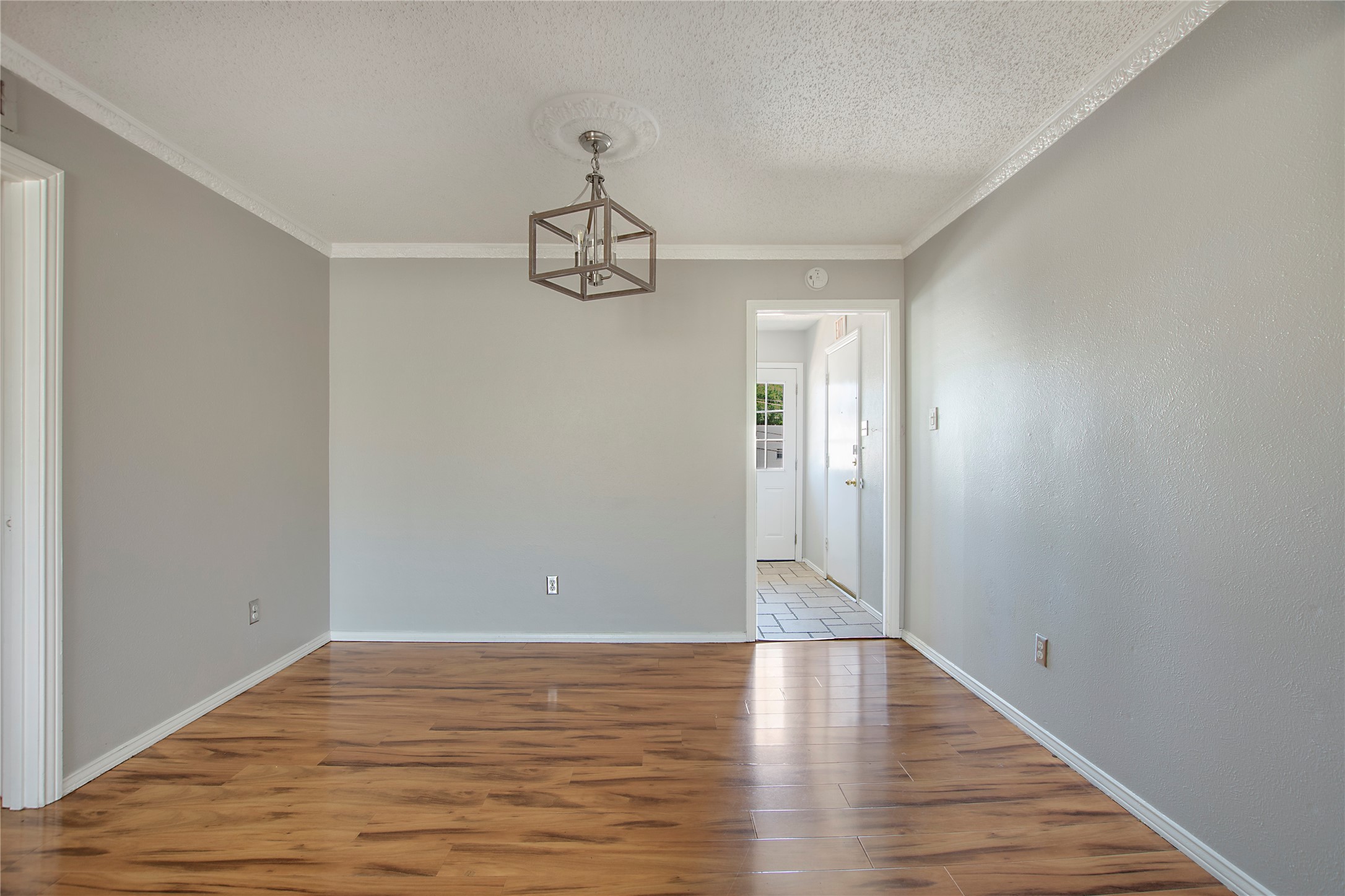 5817 Sandhurst Lane C