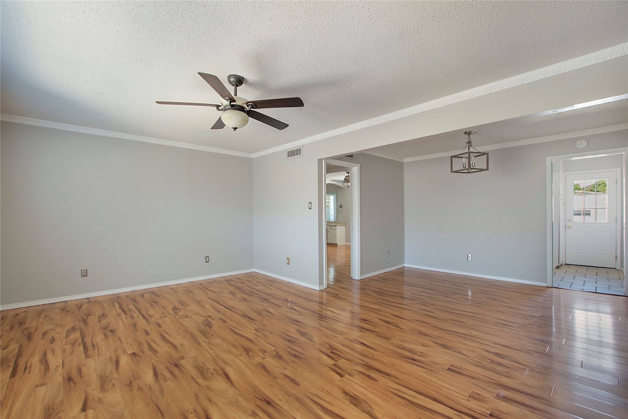 5817 Sandhurst Lane C