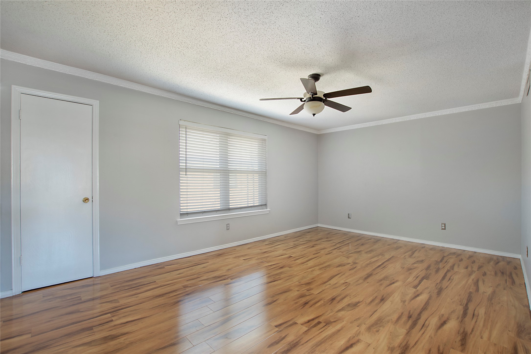 5817 Sandhurst Lane C