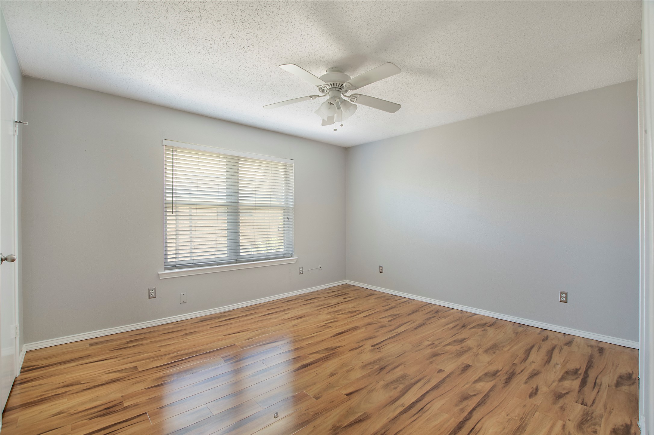 5817 Sandhurst Lane C