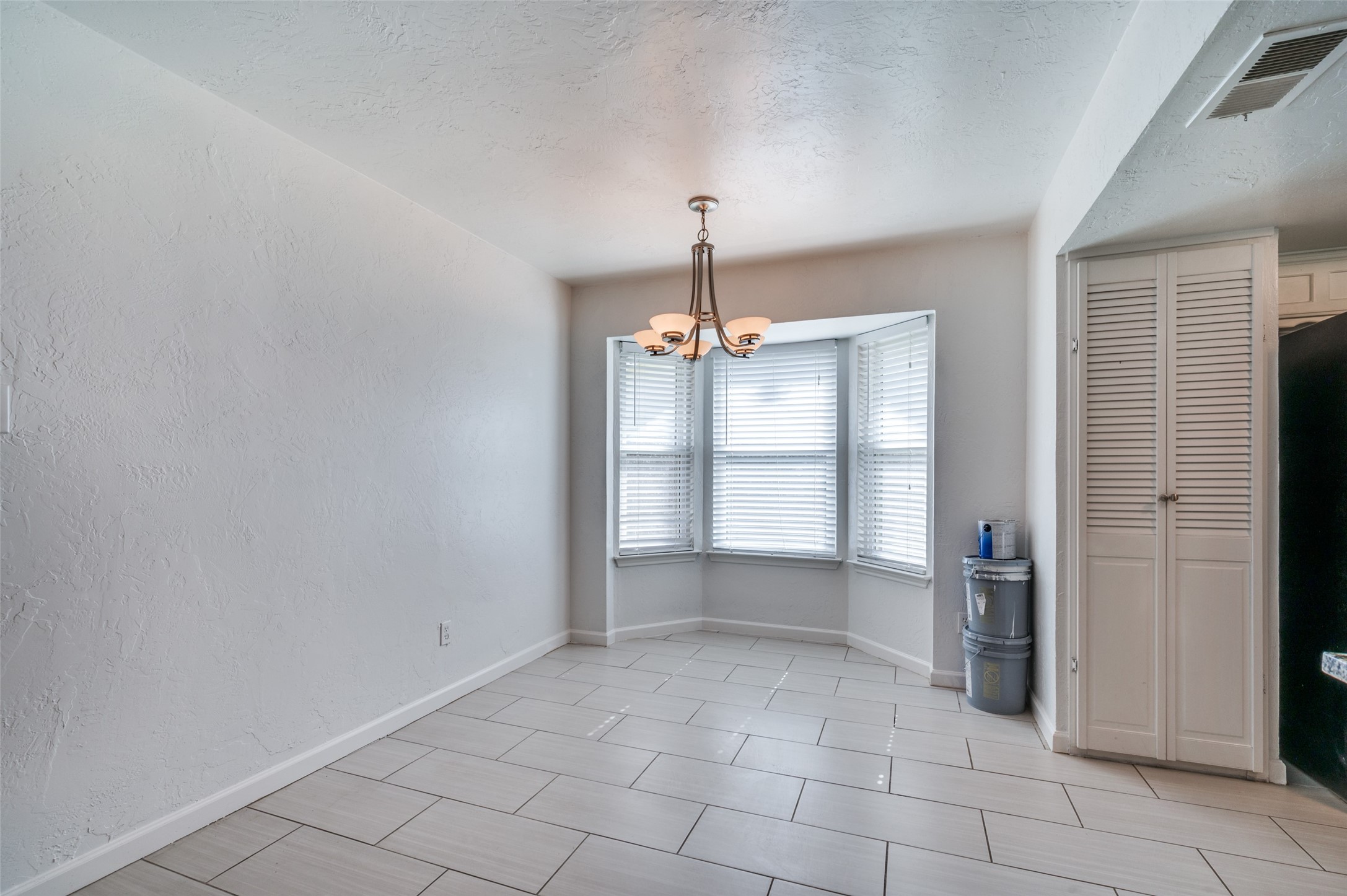 4228 Longleaf Lane