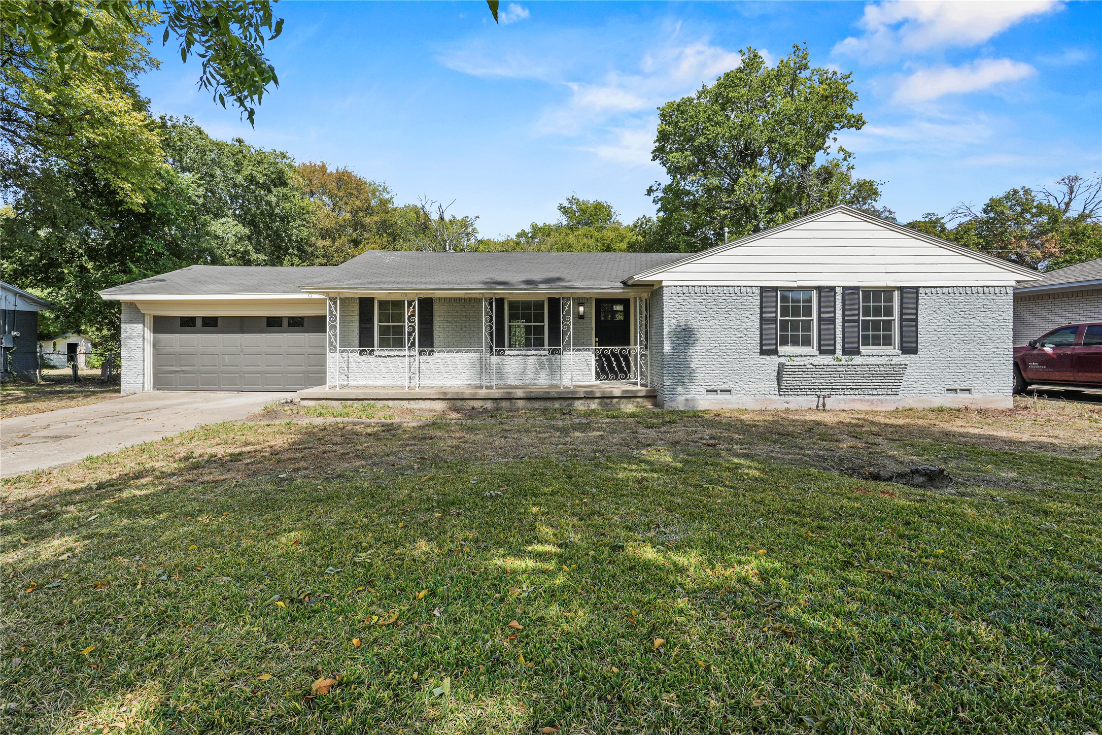 715 W Camp Wisdom Road